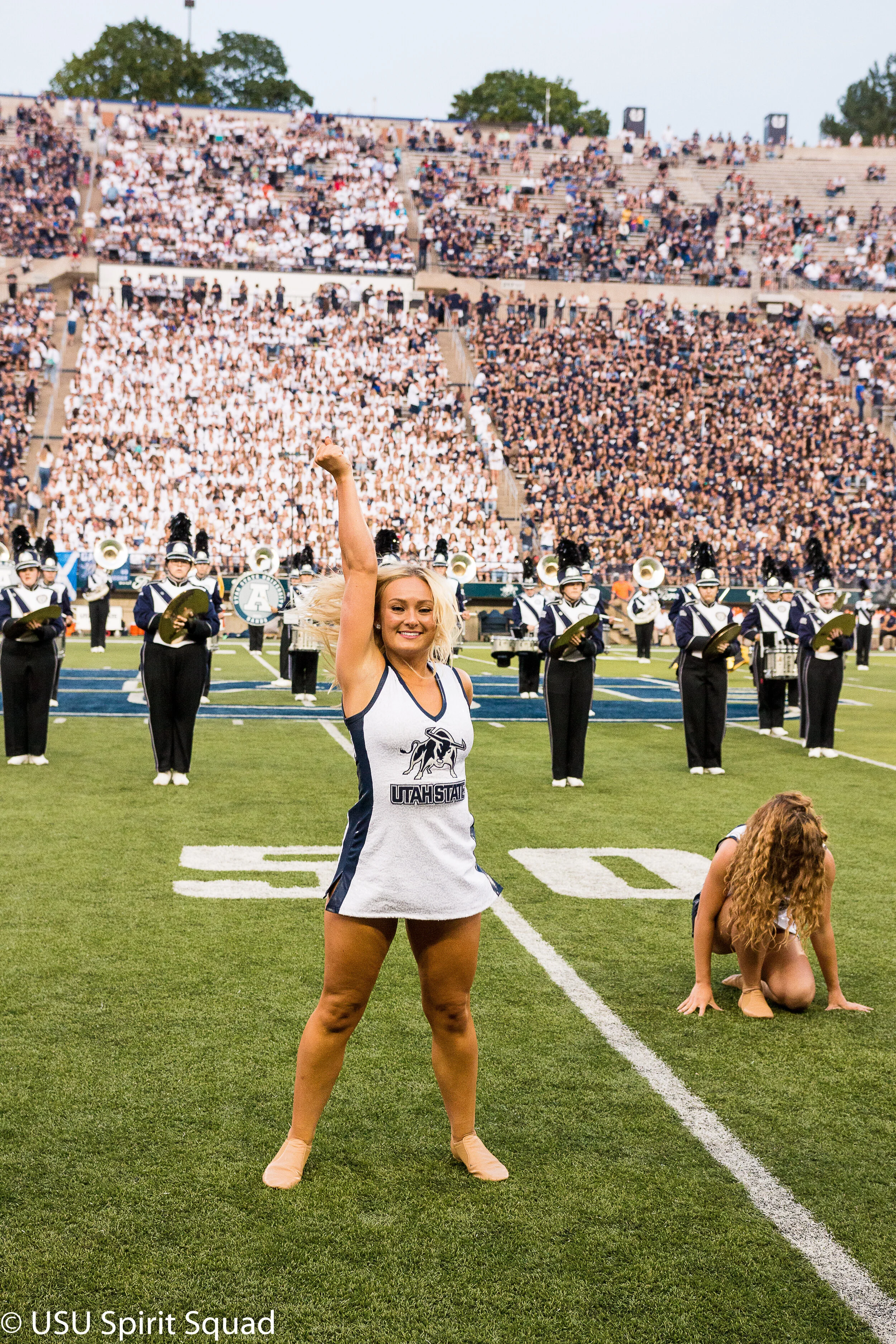 2019-2020_FB_USUvsStonyBrook-8458.jpg