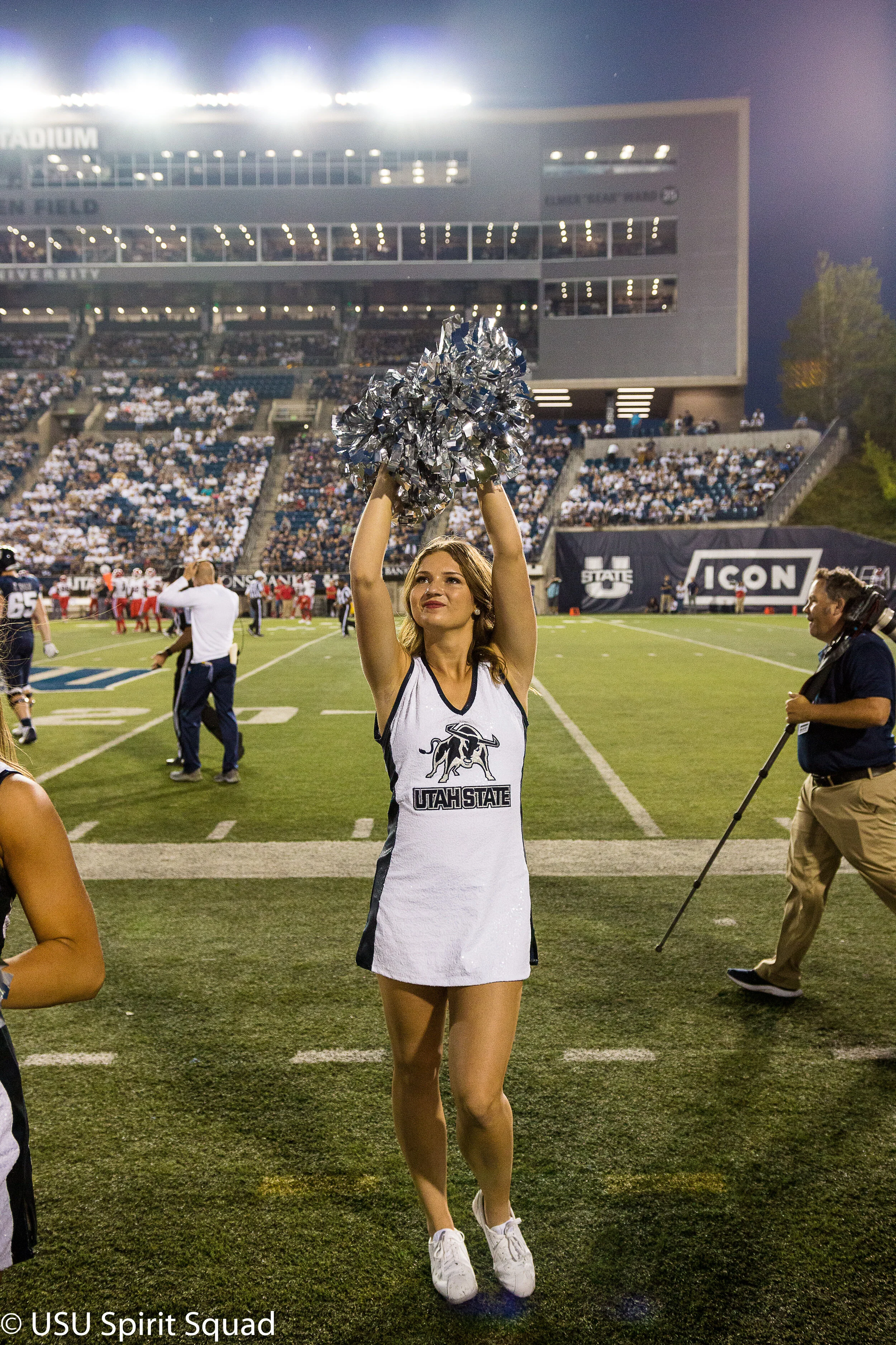 2019-2020_FB_USUvsStonyBrook-8487.jpg