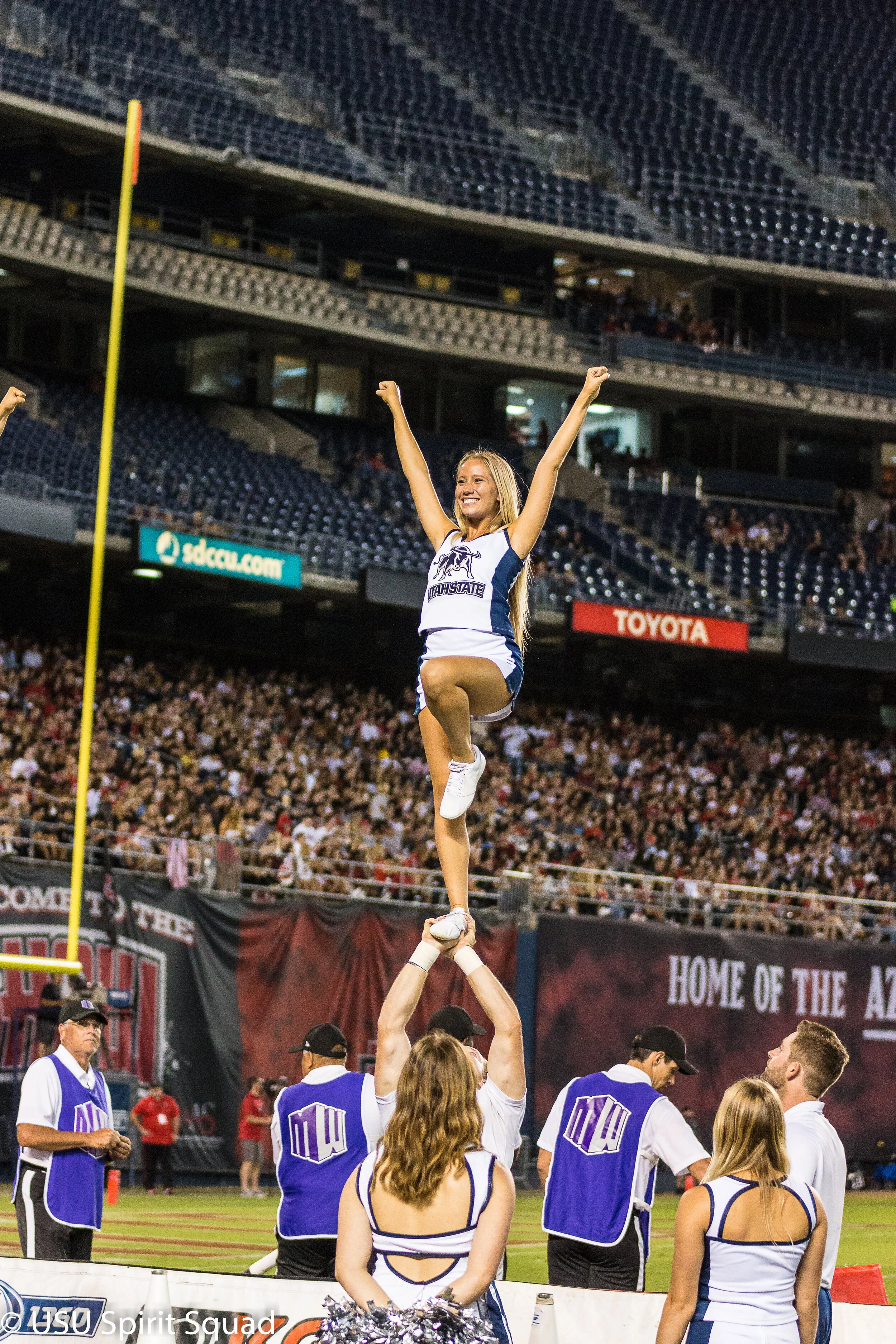 2019-2020_FB_USUvsSandiego (140 of 284).JPG