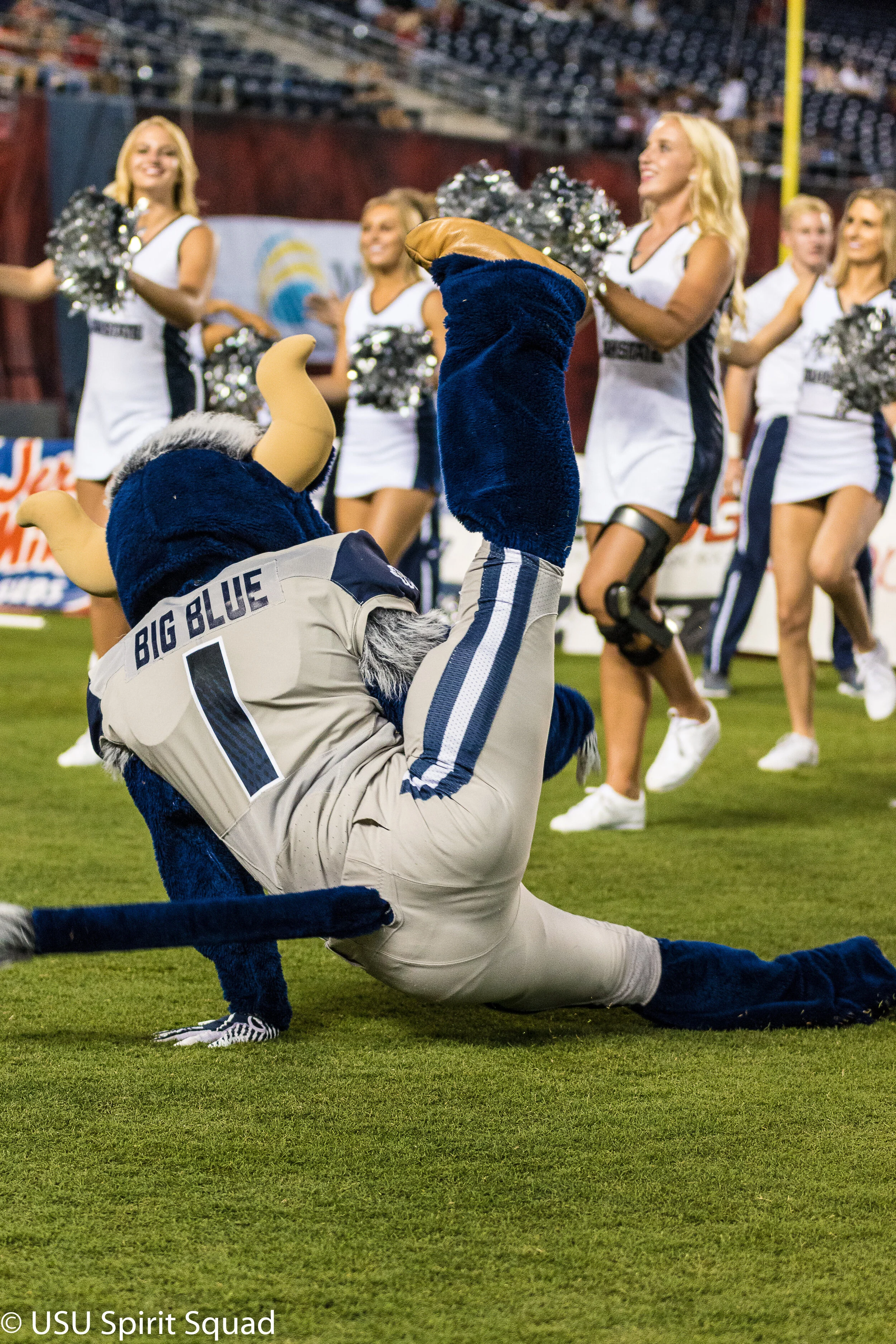 2019-2020_FB_USUvsSandiego (260 of 284).JPG