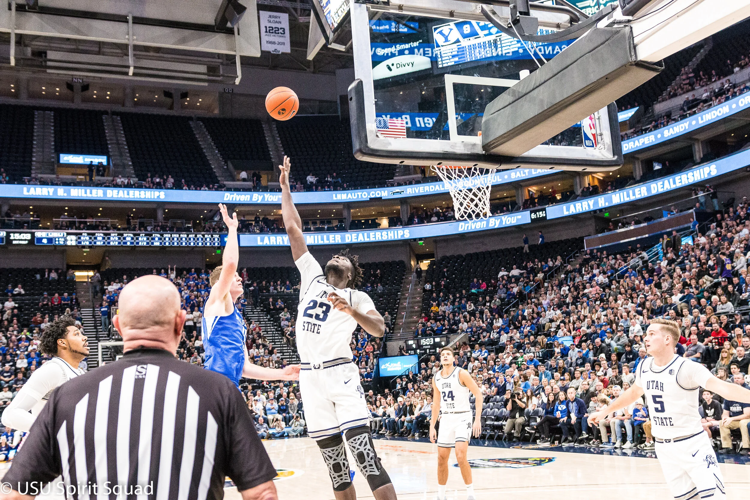 2019-2020_MBB_USUvsBYU (19 of 117).JPG