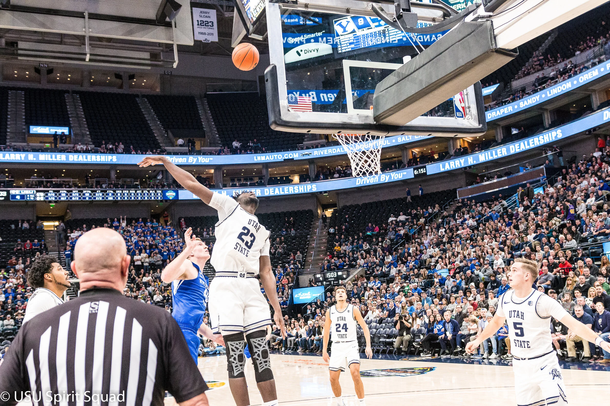 2019-2020_MBB_USUvsBYU (20 of 117).JPG