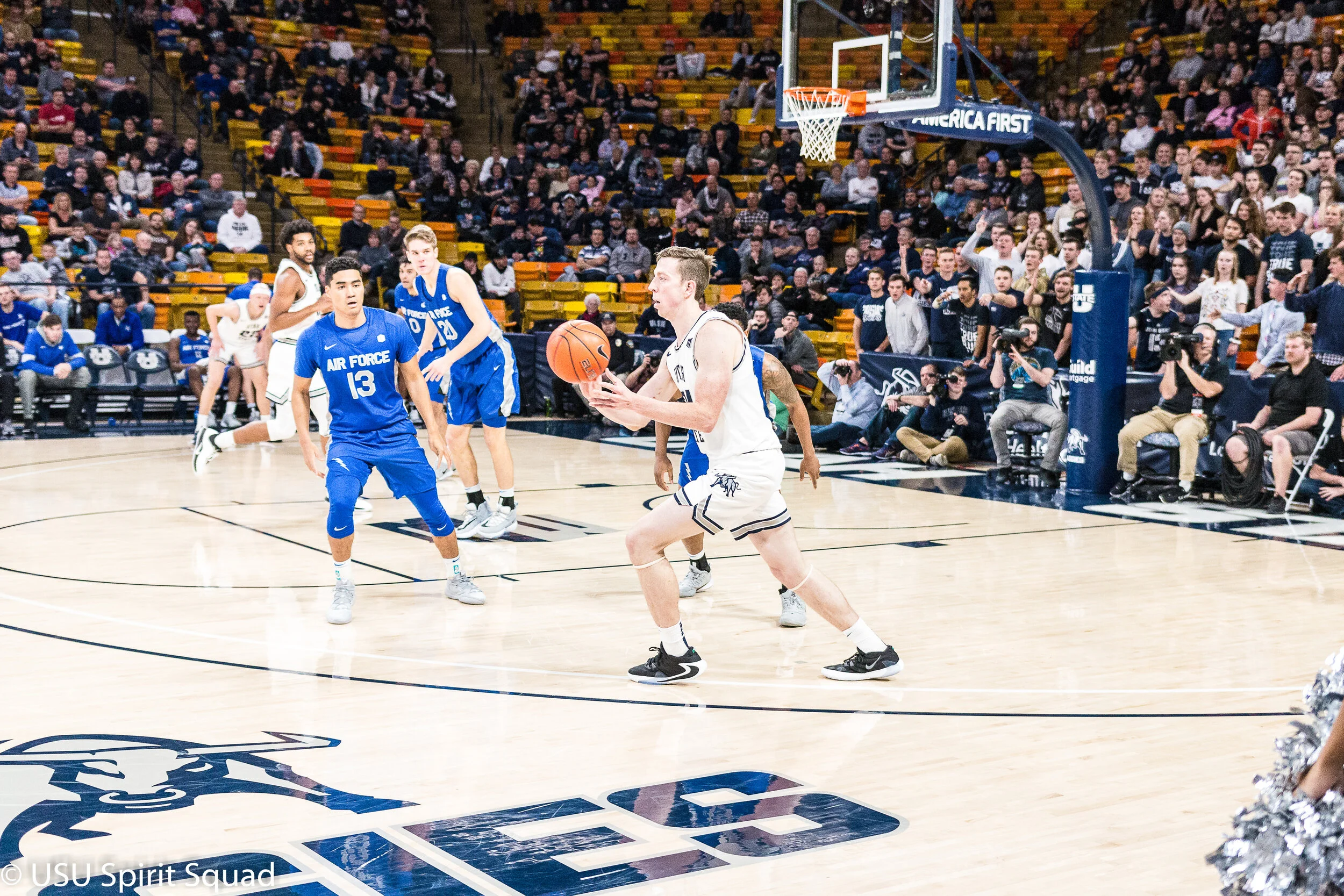 2019-2020_MBB_USUvsAirForce (8 of 86).JPG