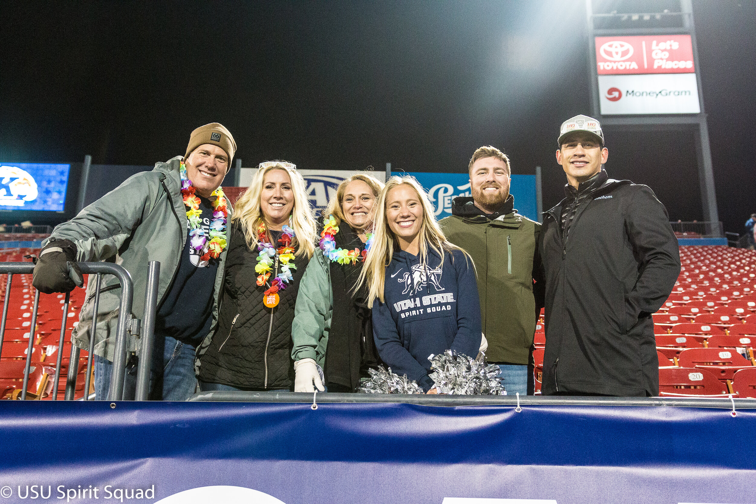 2019-2020_FB_USUvsBowlgame (363 of 378).JPG