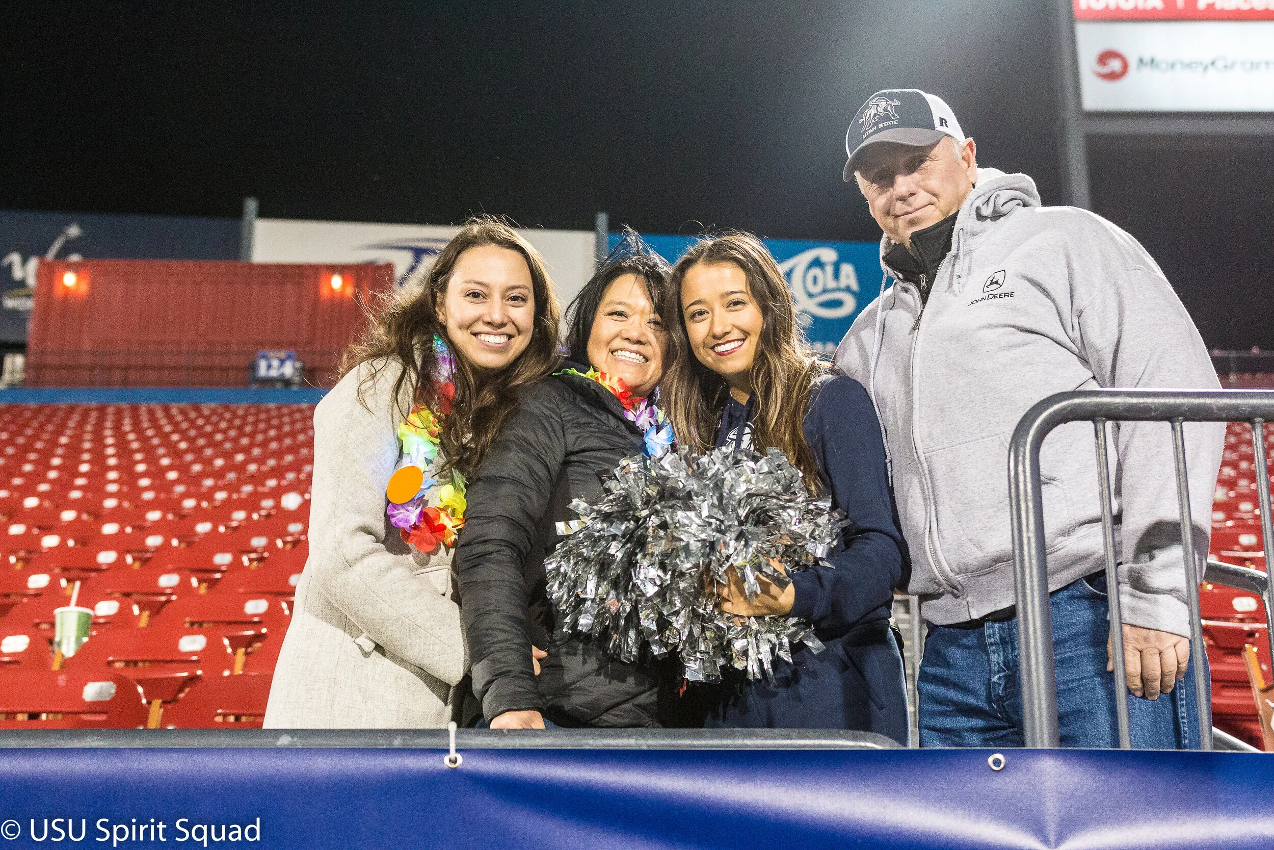 2019-2020_FB_USUvsBowlgame (377 of 378).JPG