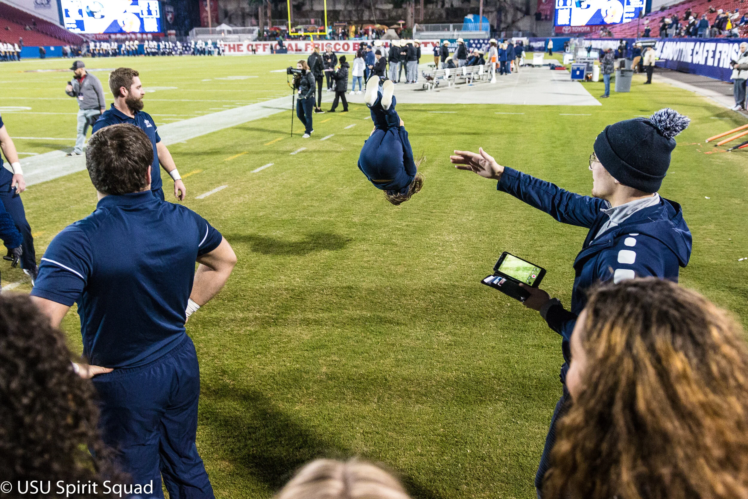 2019-2020_FB_USUvsBowlgame (86 of 378).JPG