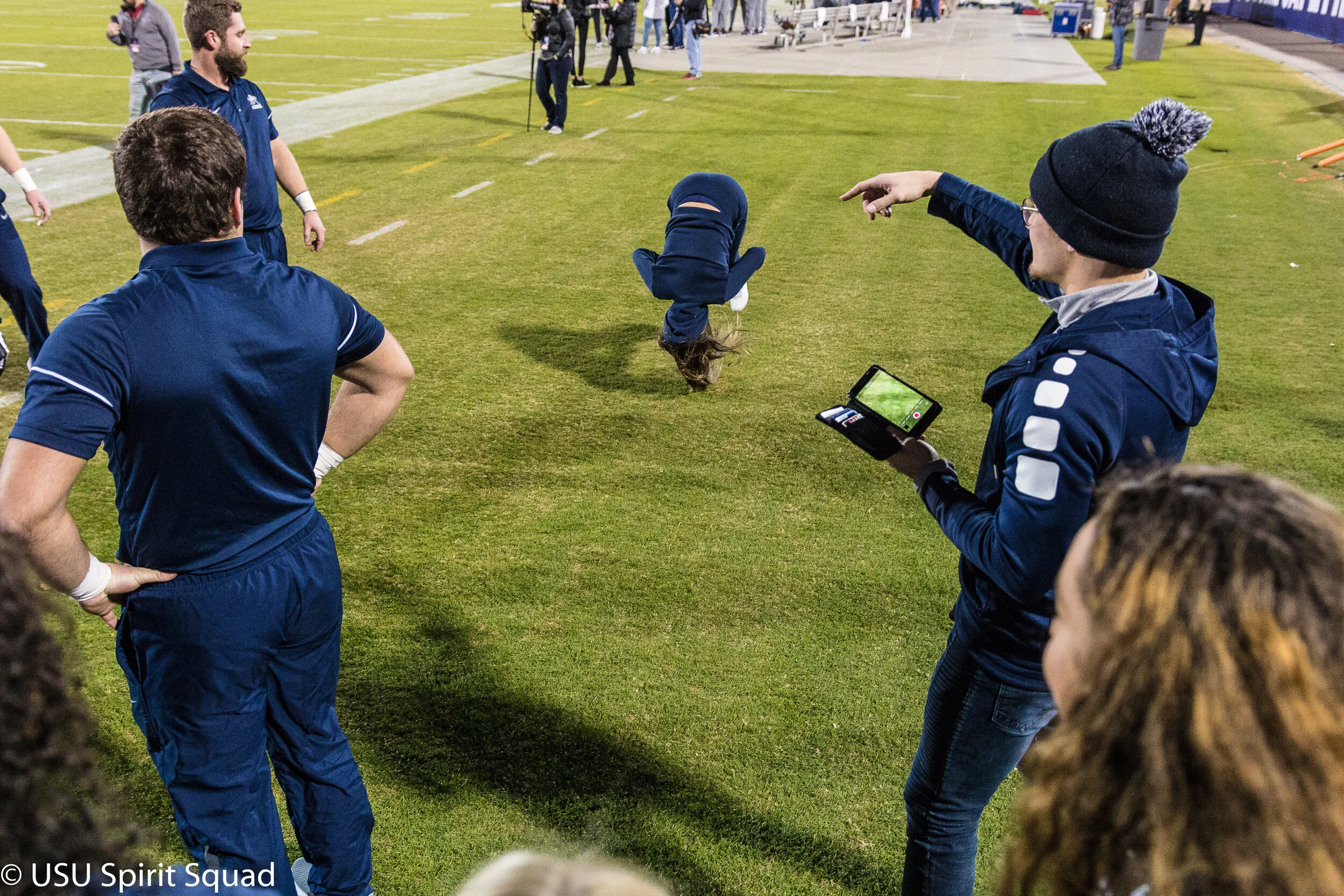 2019-2020_FB_USUvsBowlgame (87 of 378).JPG