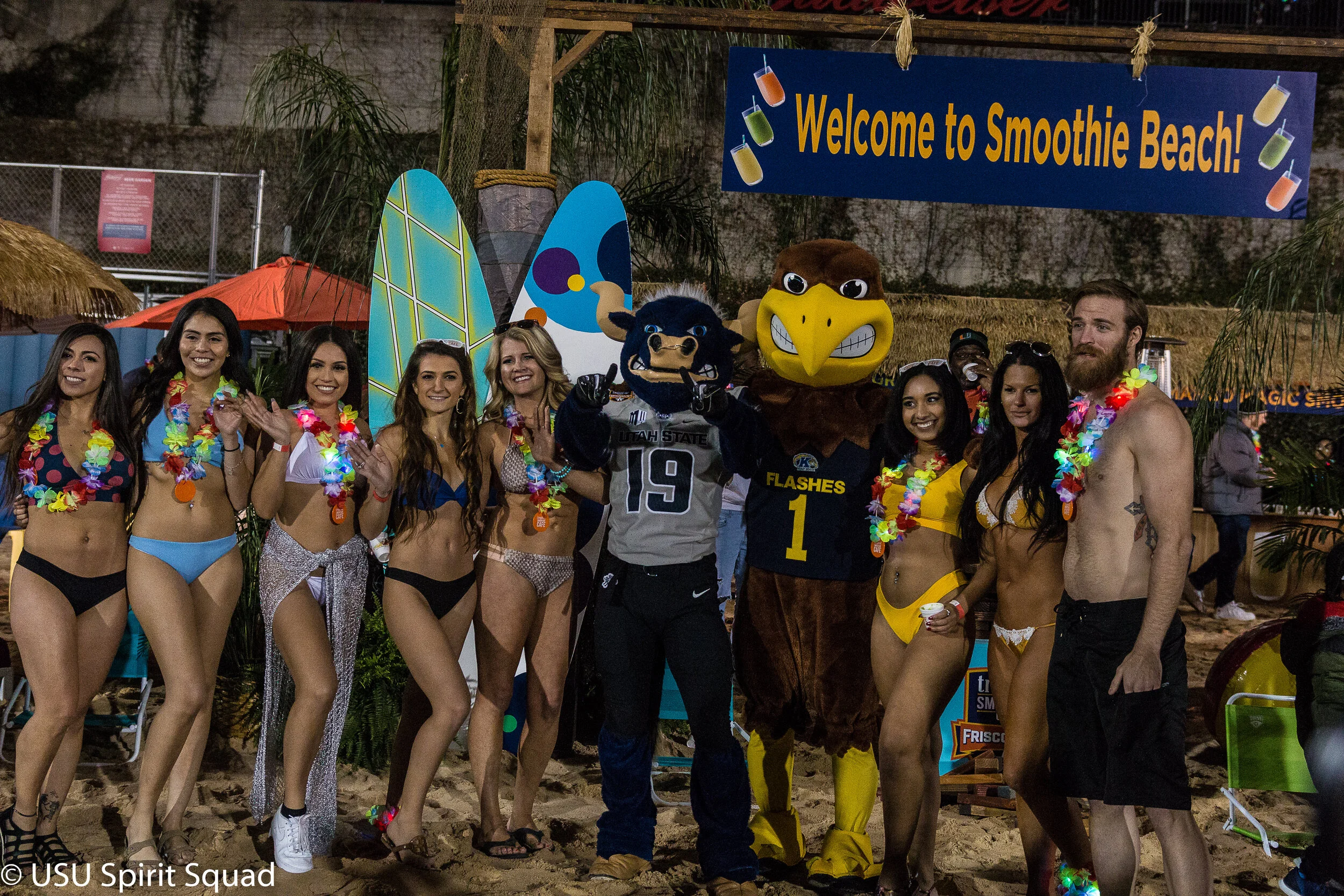 2019-2020_FB_USUvsBowlgame (127 of 378).JPG