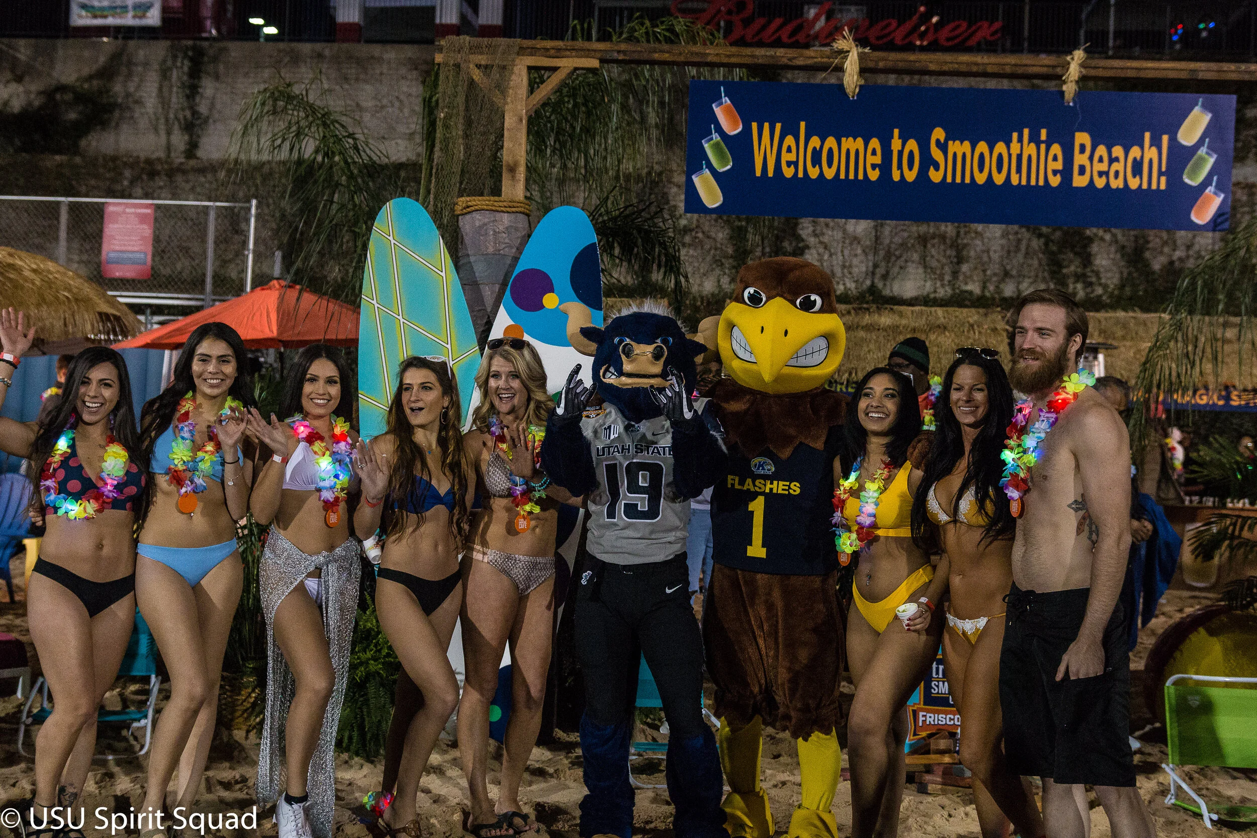 2019-2020_FB_USUvsBowlgame (128 of 378).JPG