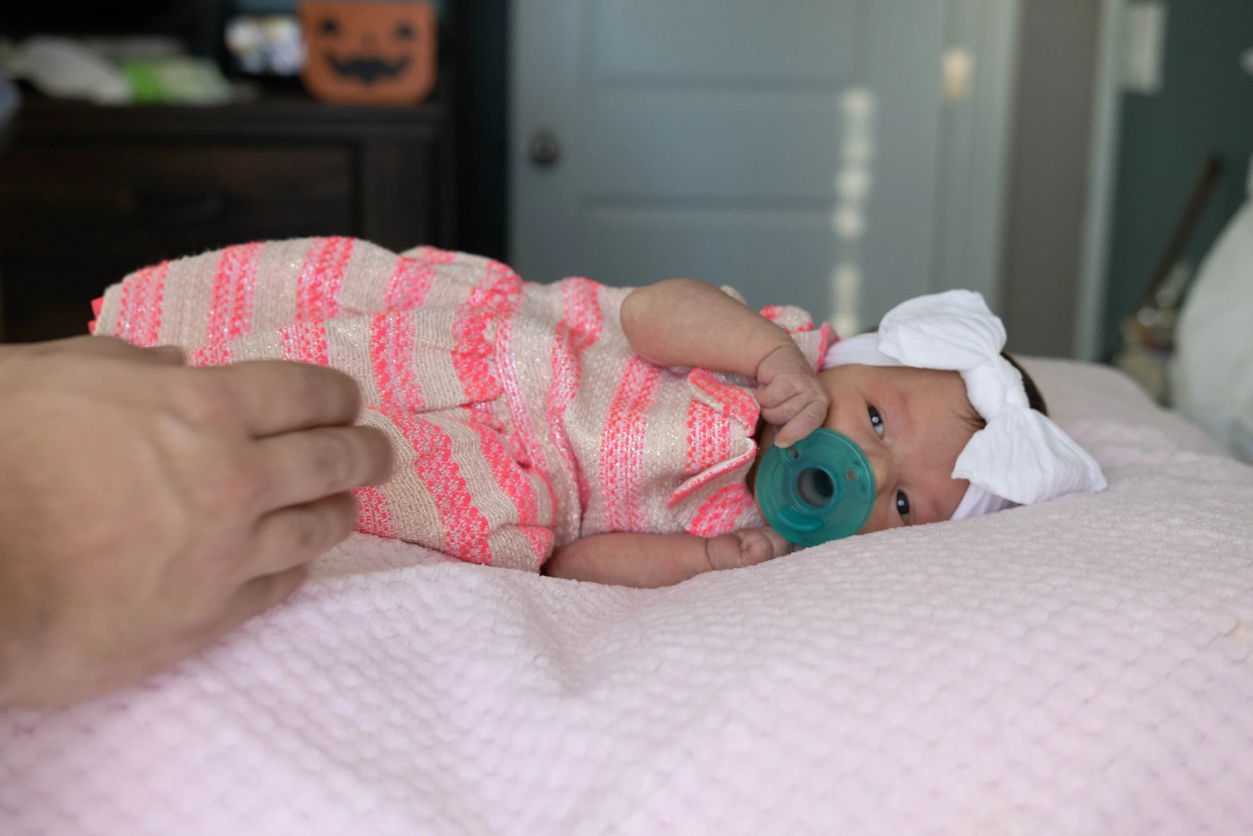 2022_StrattonBaby_Olivia_web-0116.jpg