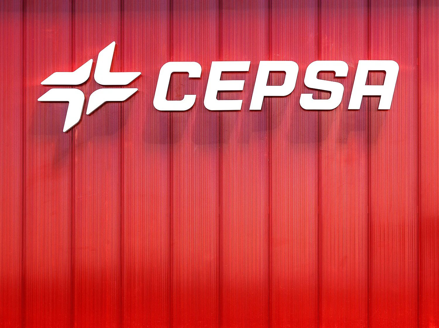 CEPSAflaghip_archM+PandSaffron_photoMontseZamorano12.jpg
