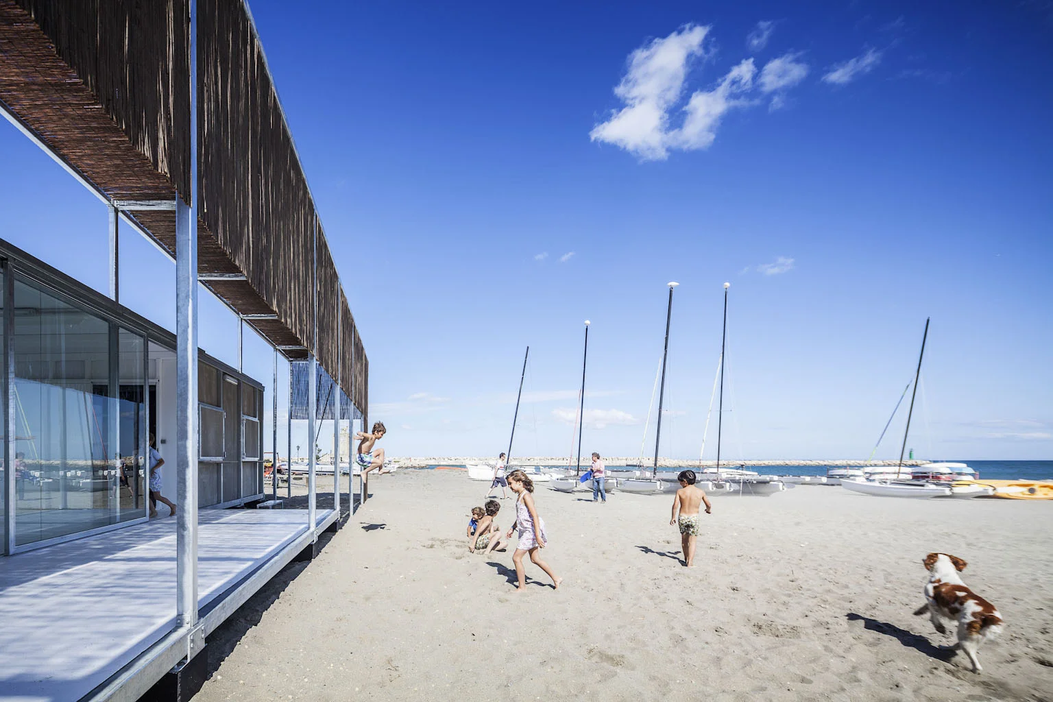SotograndeSailingSchool_archElorzaFernández_photoMontseZamorano06.jpg