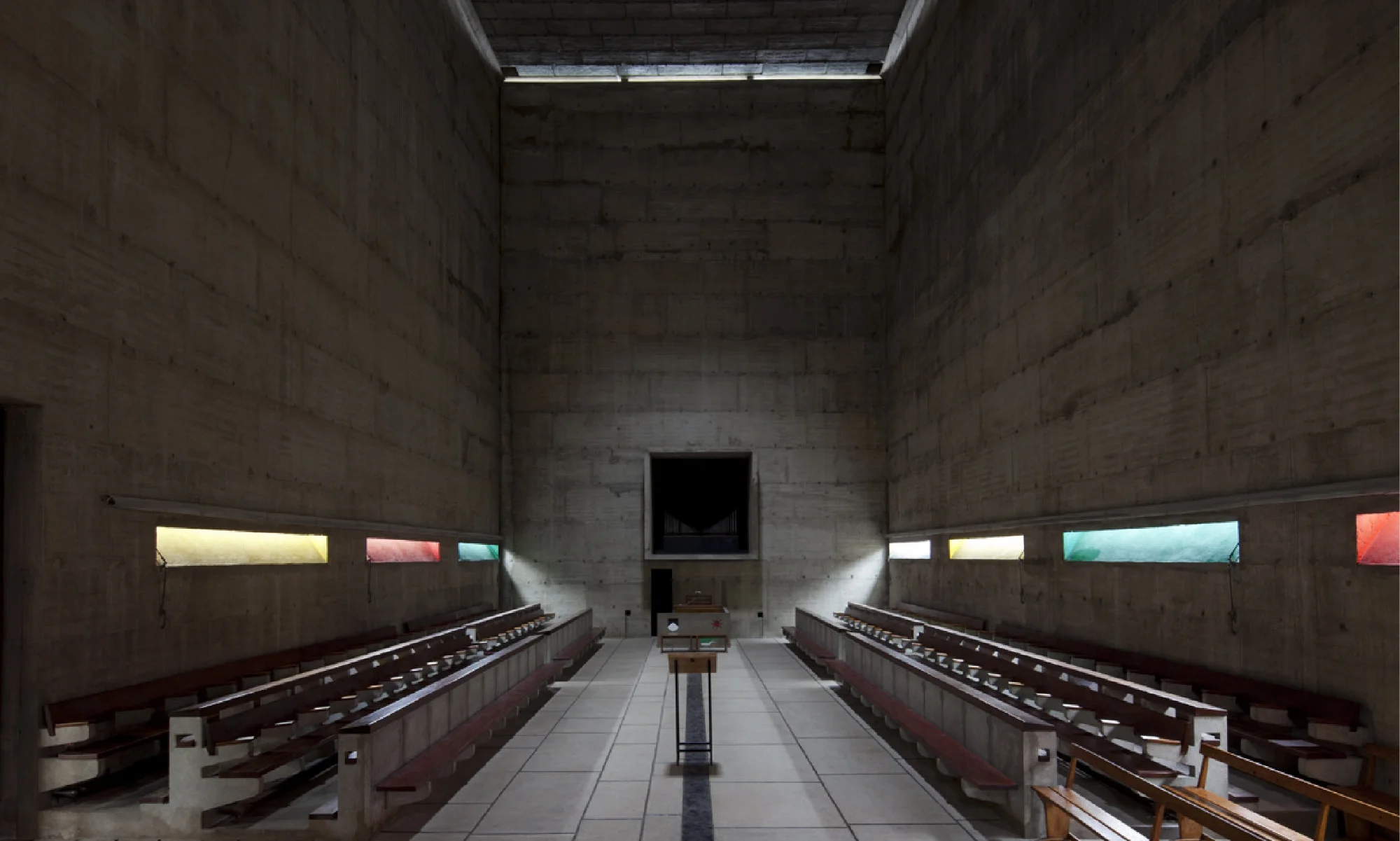 ConventLaTourette_archLeCorbusier_photoMontseZamorano17.jpg