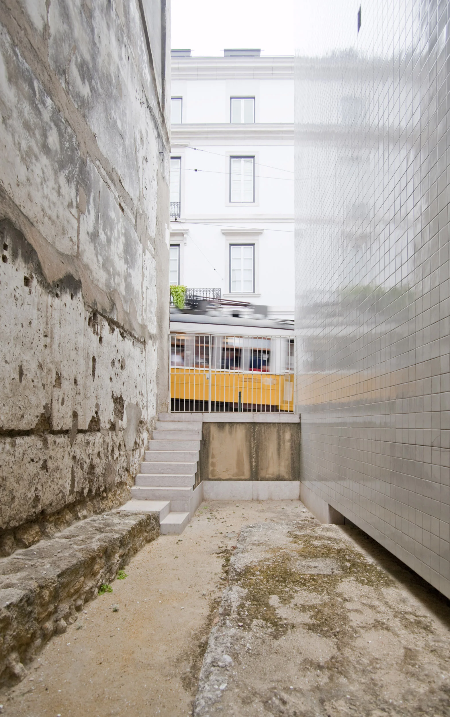TerracesOfBraganza_archAlvaroSiza_photoMontseZamorano16.jpg