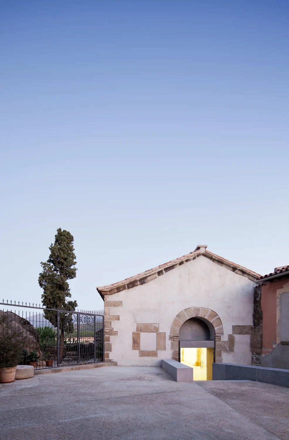 Ermita Santo Sepulcro, Héctor F Elorza+Manuel Fernández | © Montse Zamorano 07.jpg