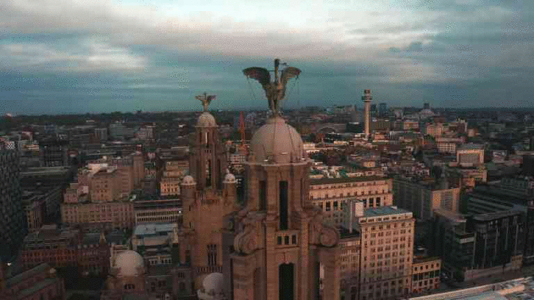 aerial-close-up-view-of-the-tower-of-the-royal-liver-building-in-liverpool-uk-durin-SBV-346720107-HD(1).gif