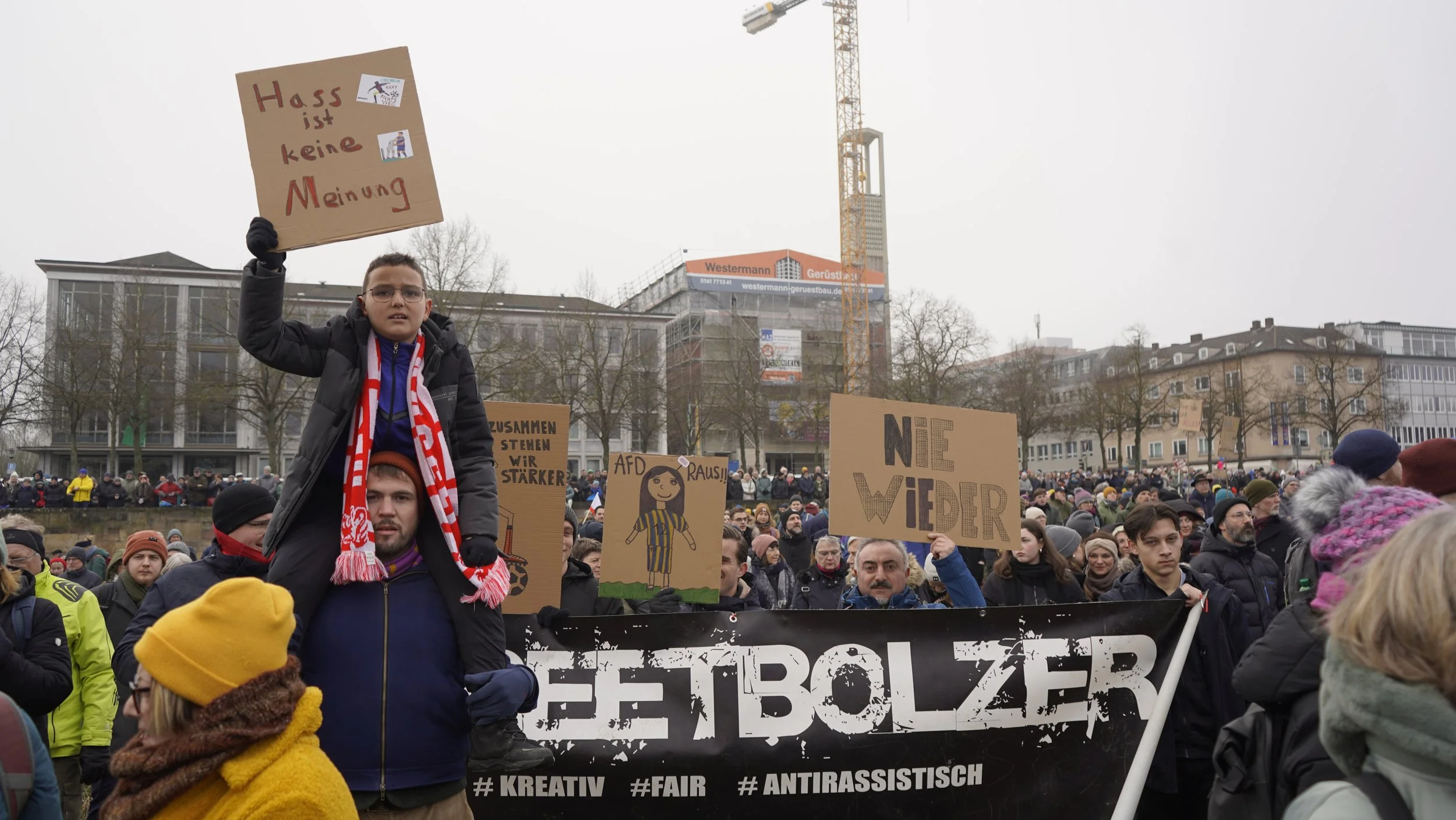 Streetbolzer setzt Zeichen gegen Rechts – Teilnahme an der Demo am 19. Januar 2025
