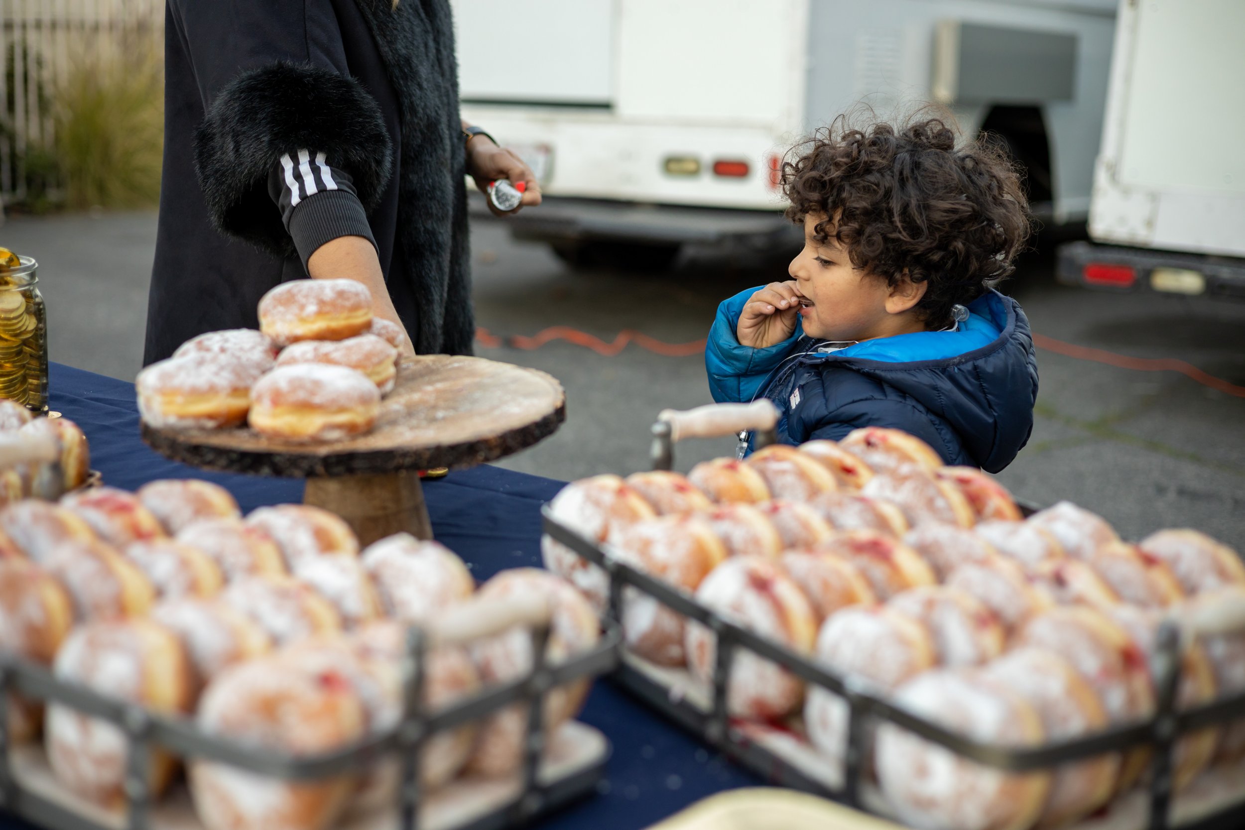 Chanukah Lighting Candles At Melrose LA 2022-13.jpg