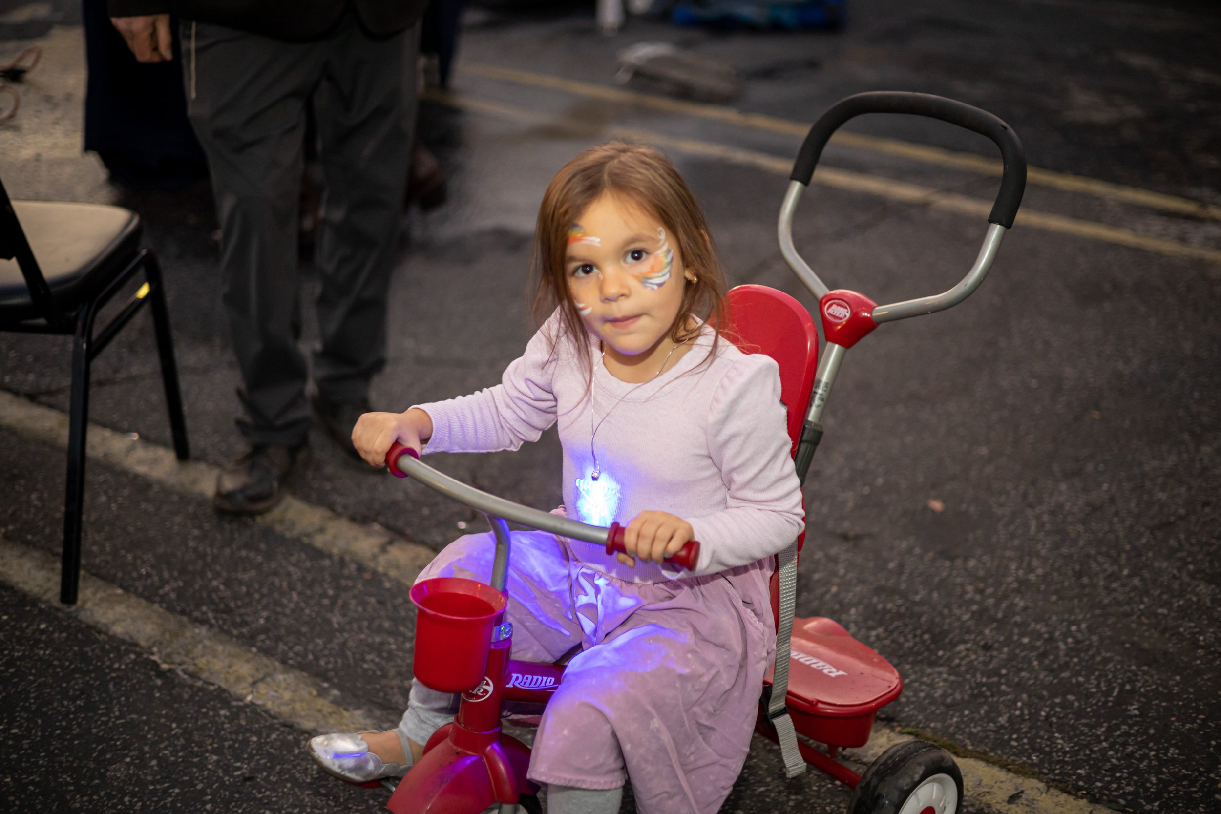 Chanukah Lighting Candles At Melrose LA 2022-38.jpg