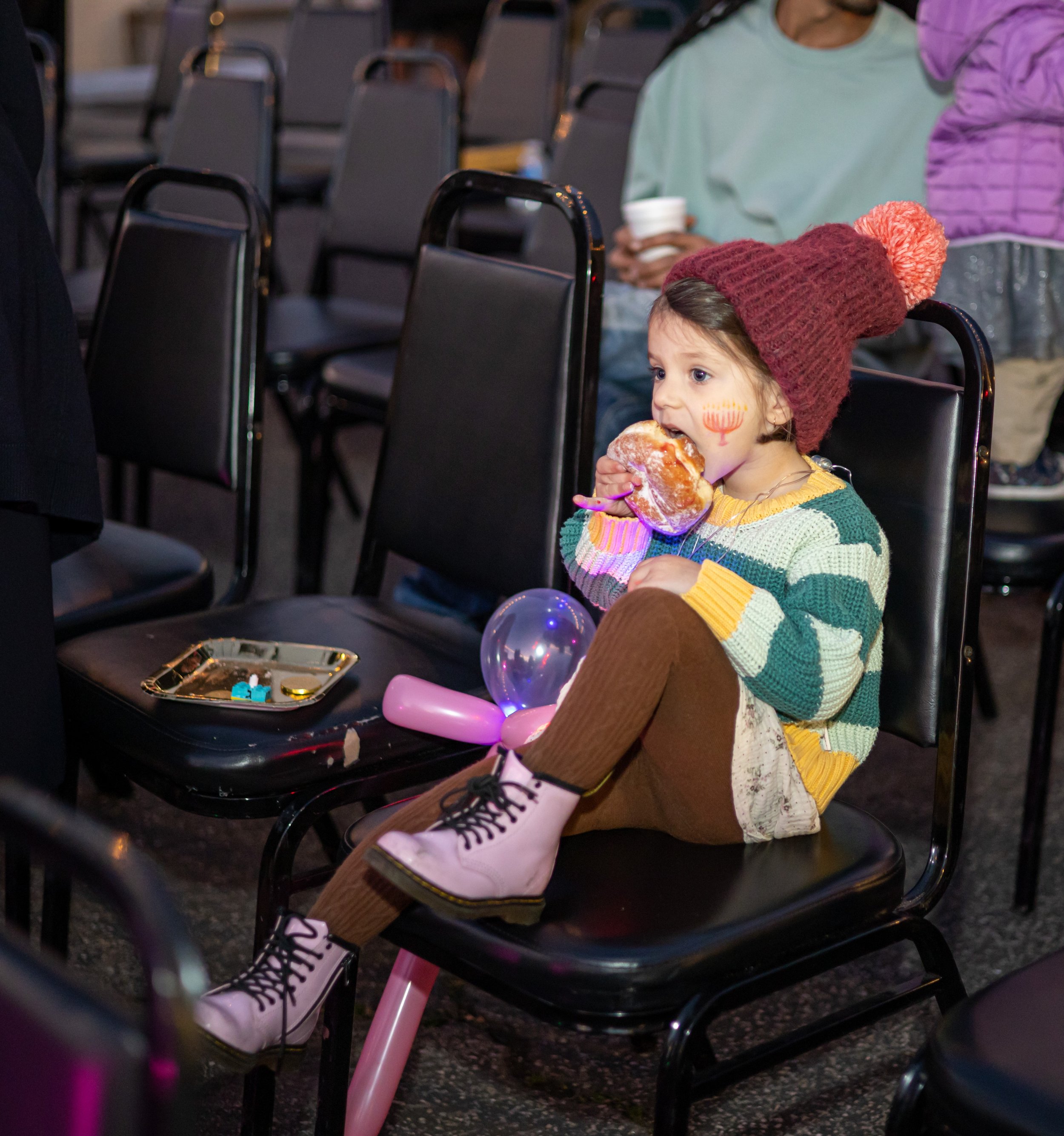 Chanukah Lighting Candles At Melrose LA 2022-46.jpg