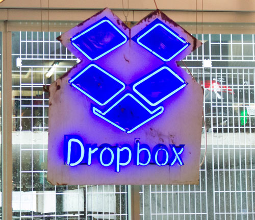 Client_Dropbox_1_Unbranded.jpg