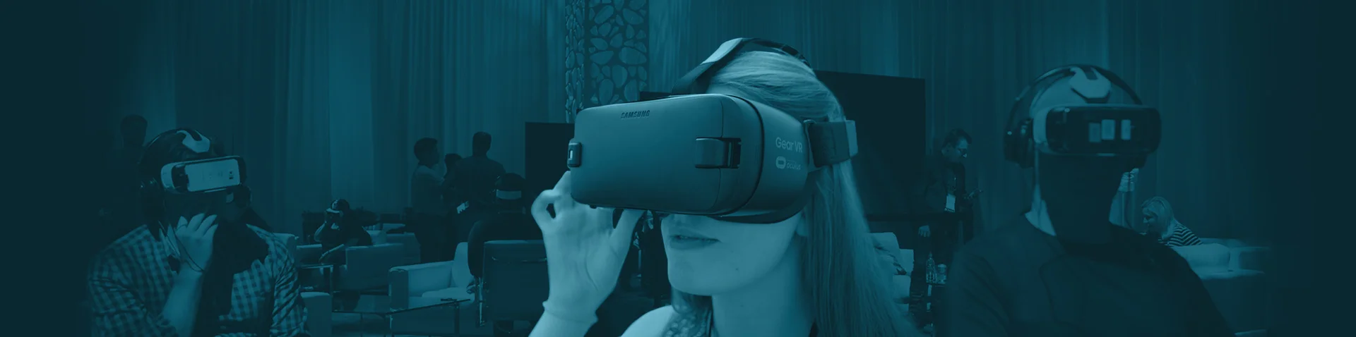 SAMSUNG_GEAR_VR_RENTAL_3.jpg