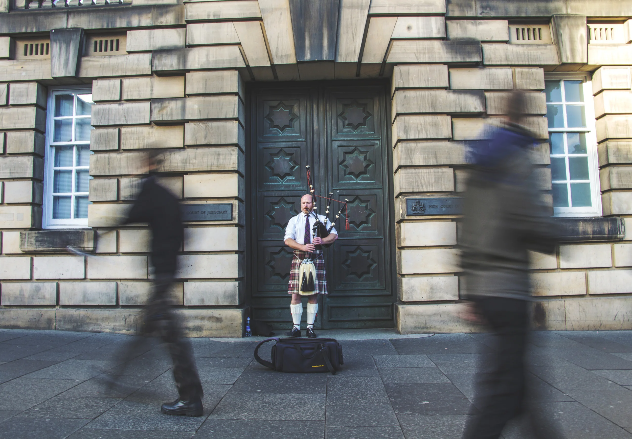 Bagpiper.jpg