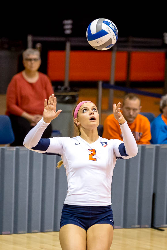 julia conard serve.jpg