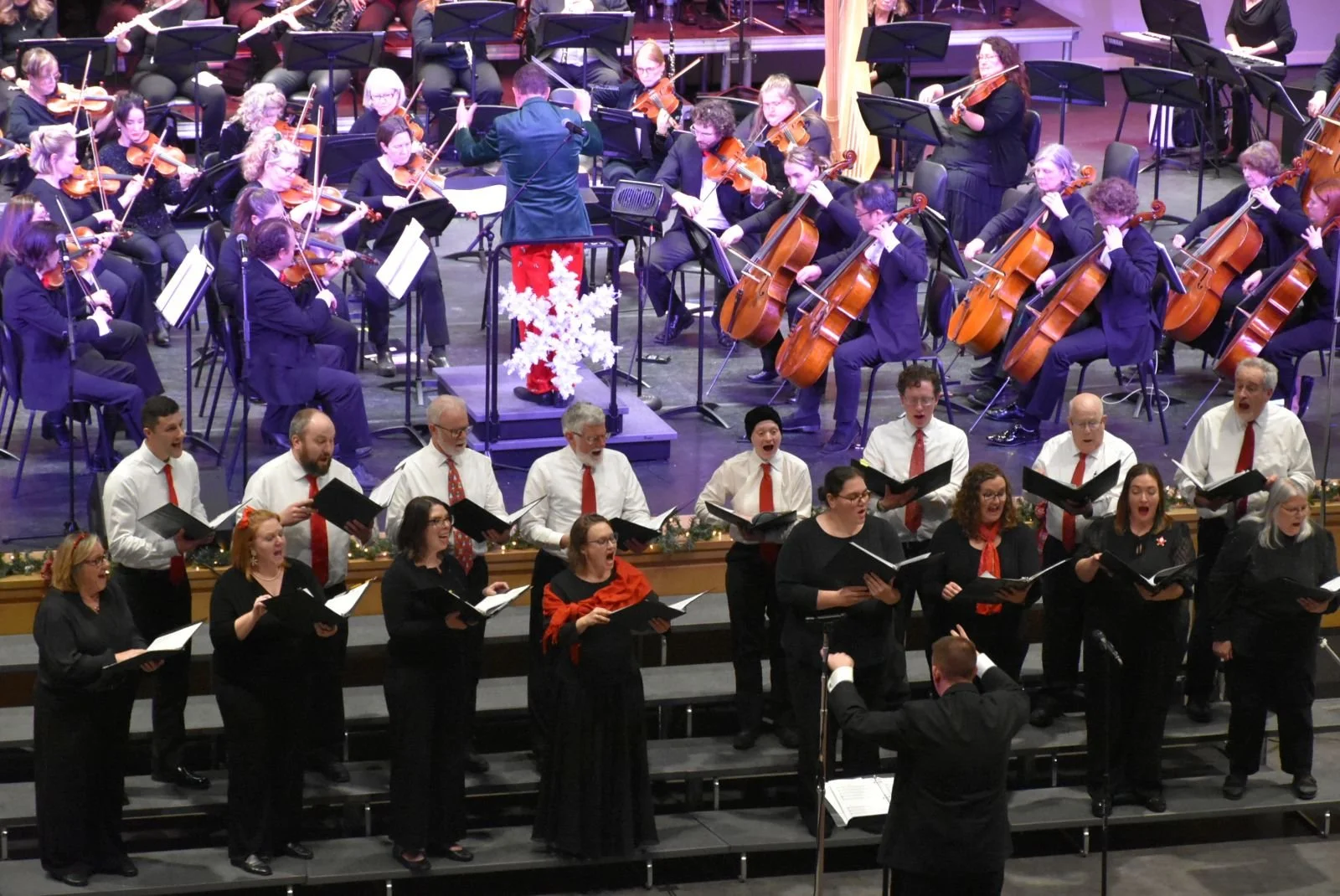 holiday concert.jpg