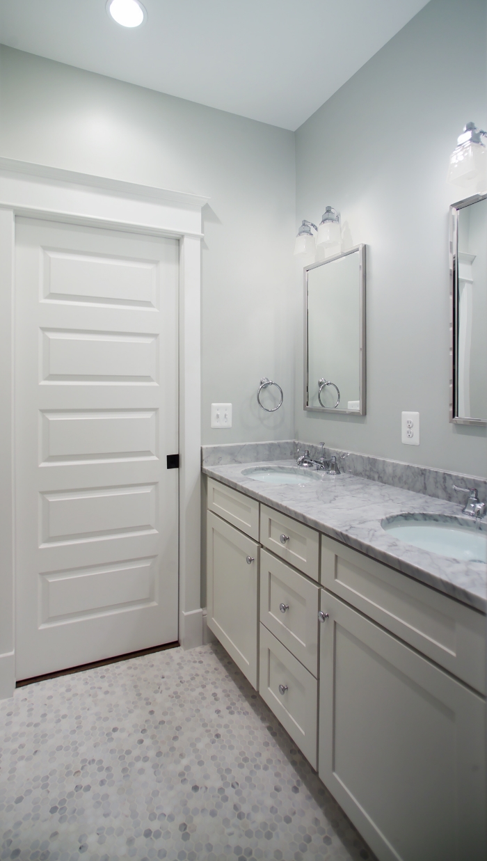 2nd Floor Guest Bathroom - Overall View.jpg
