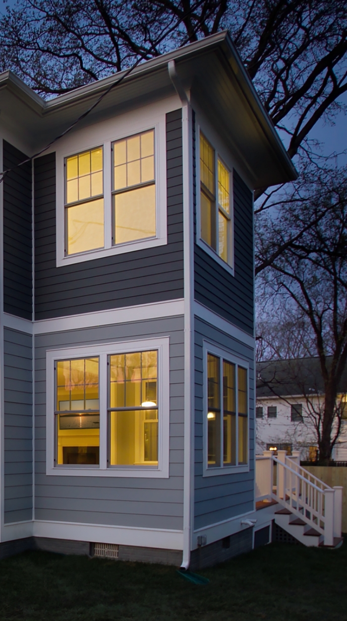 Exterior 2 - Side-Rear View - 4x3 Crop.jpg