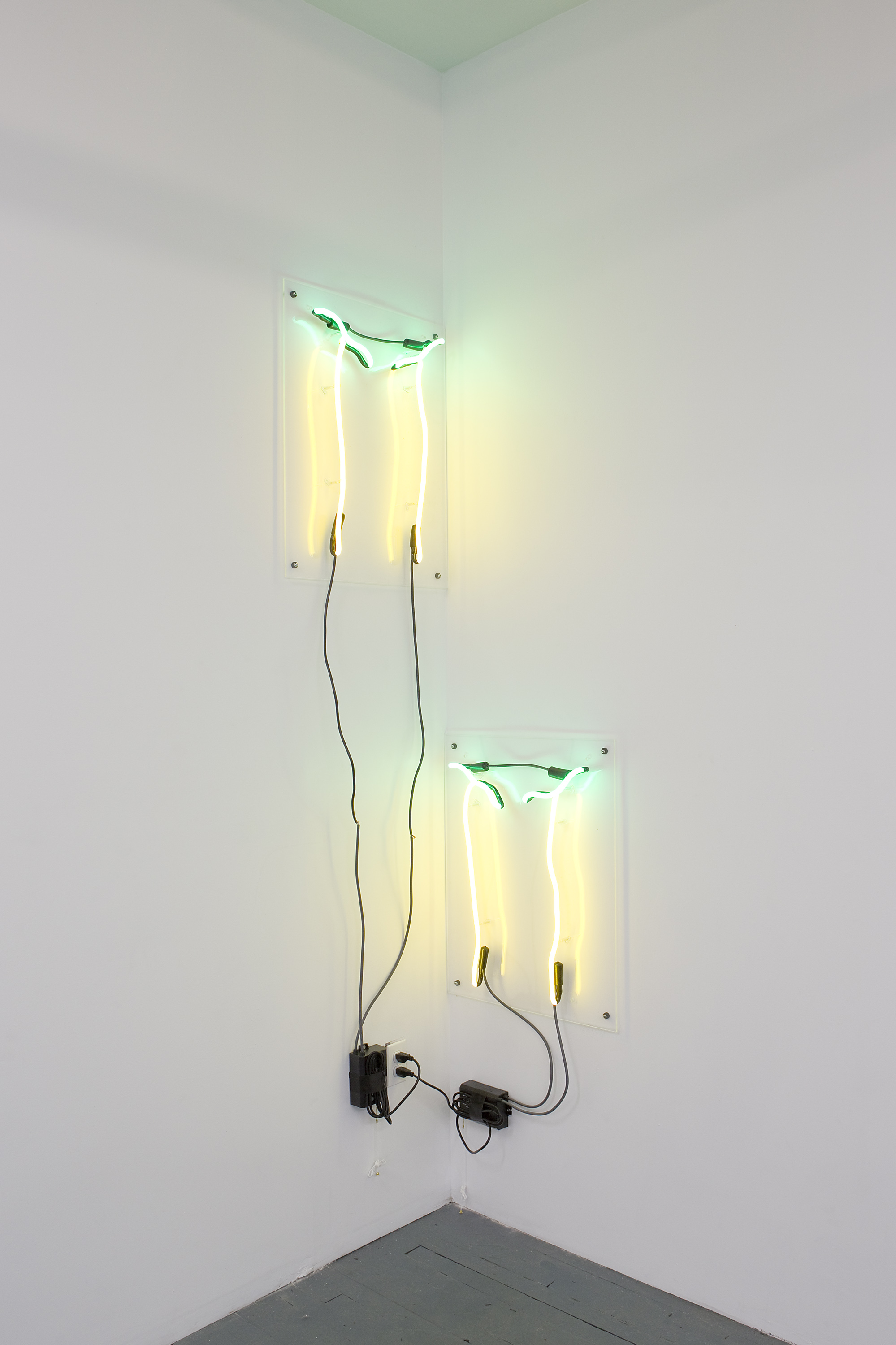 DeliGallery_AlexNguyen_Install16.jpg