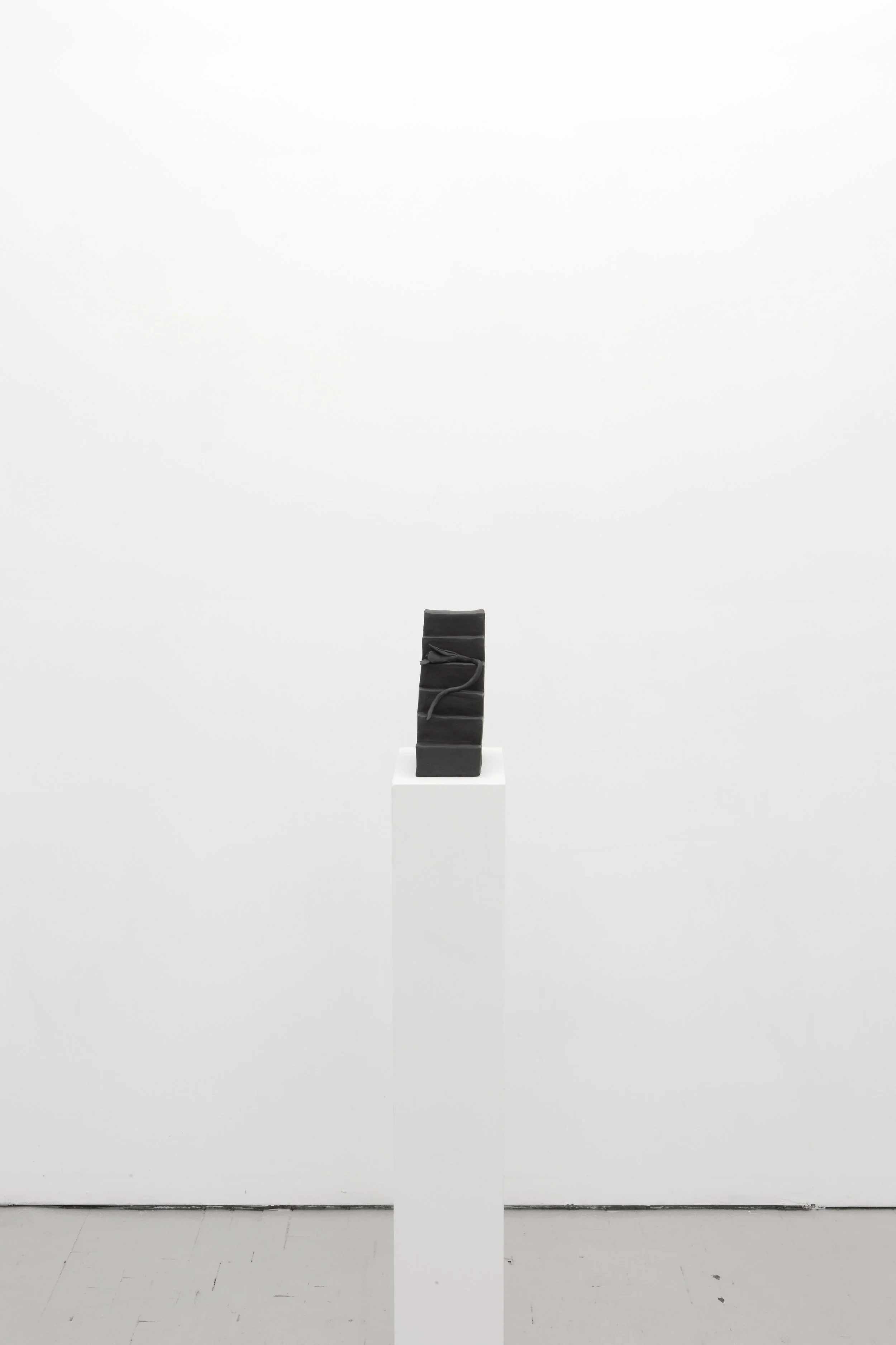 DeliGallery_SilentTransformations_Install (10).jpg