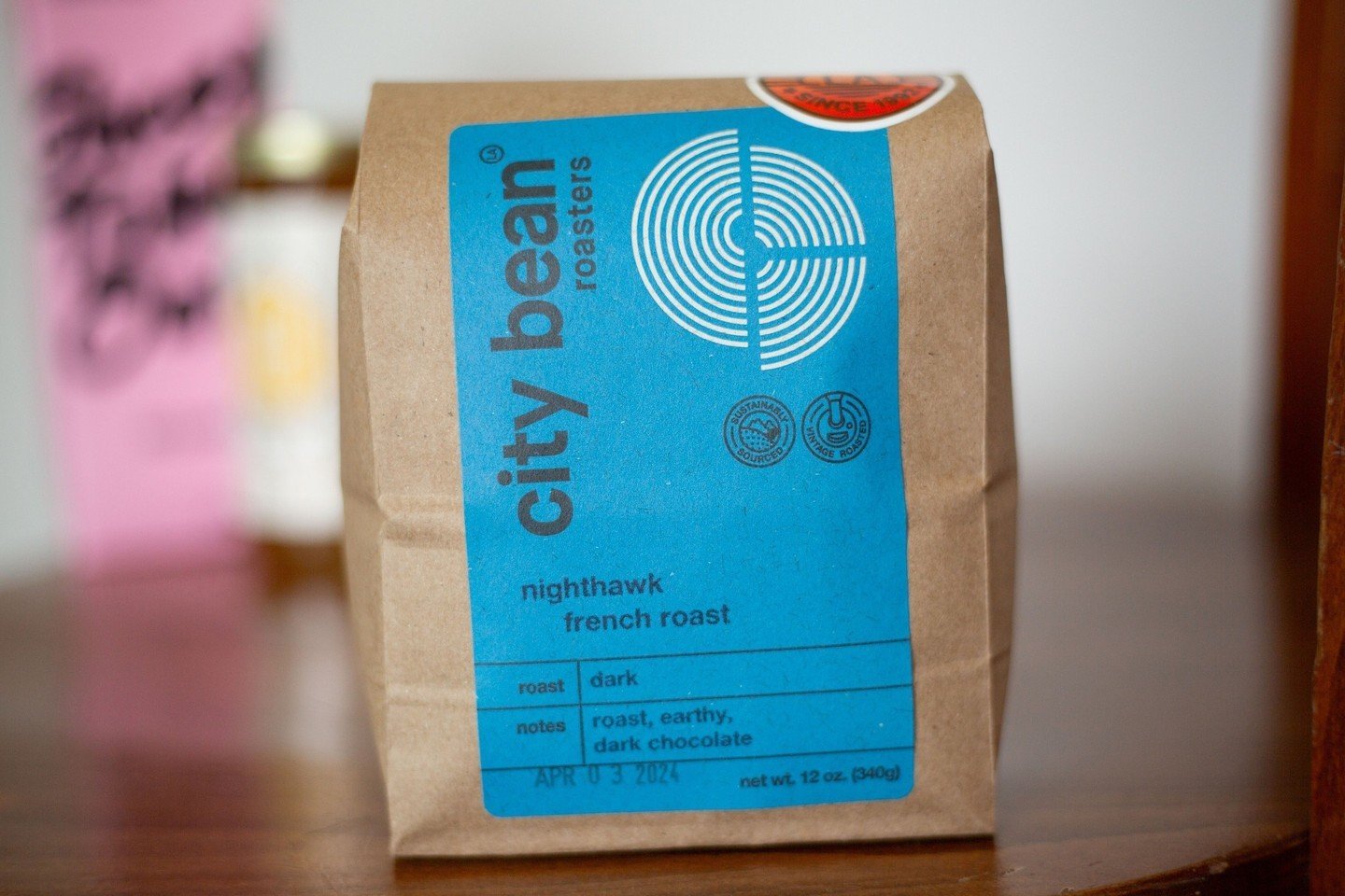 blend spotlight : 
🐦️ n i g h t h a w k 🌘⁠
⁠
for those that love to start their day with a roasty toasty cup. try this on drip coffee, or brew it up with your french press. ⁠
⁠
city bean&rsquo;s darkest roast is delectable and daring - a great cup 
