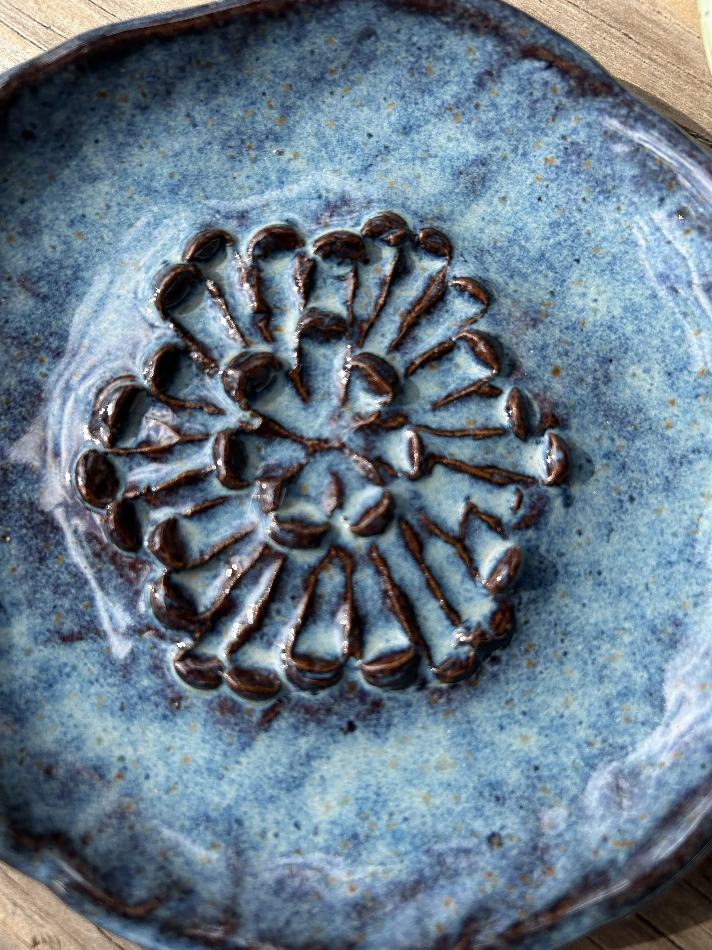 Garlic Grater close ups.jpeg