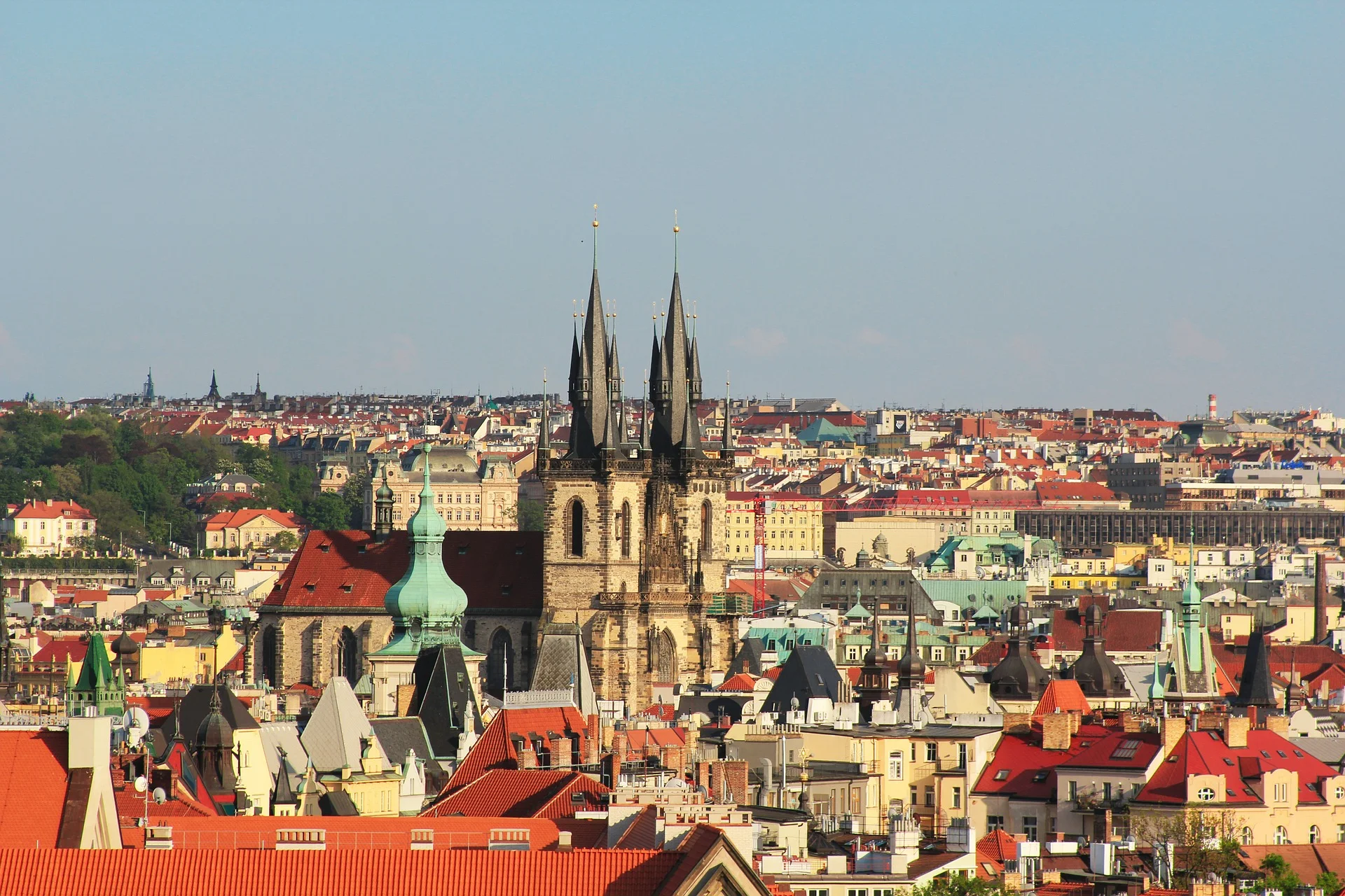 city-597019_1920.jpg
