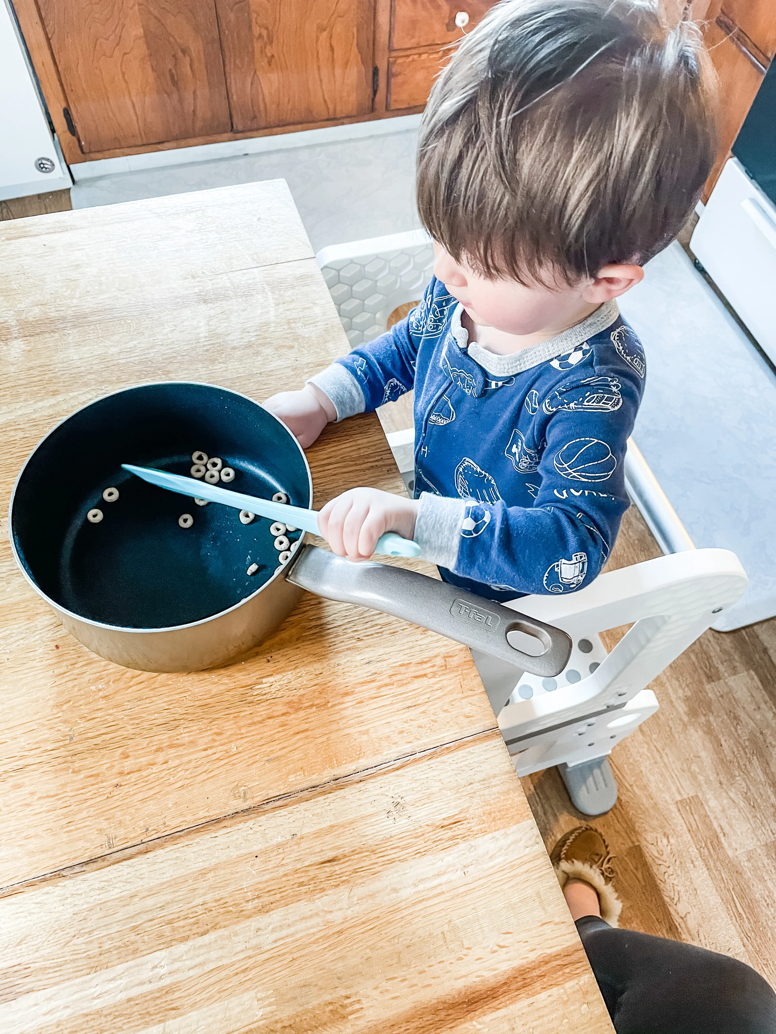 Our Toddler Kitchen Tower