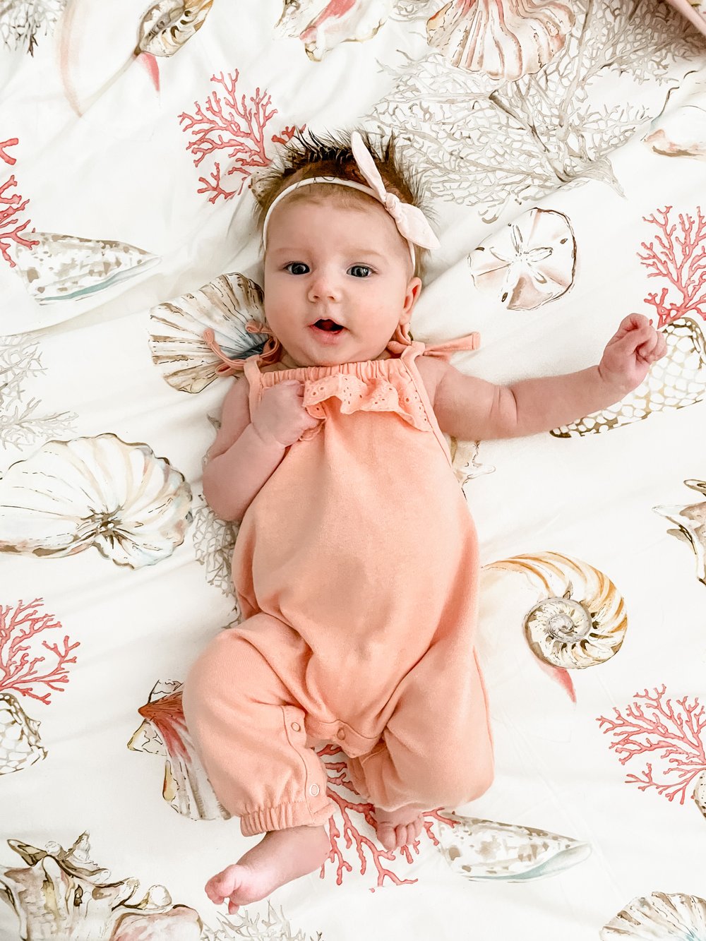 silencio Es una suerte que Correspondiente Baby Style: Cute Outfits for Summer! | Simple Modest Mom