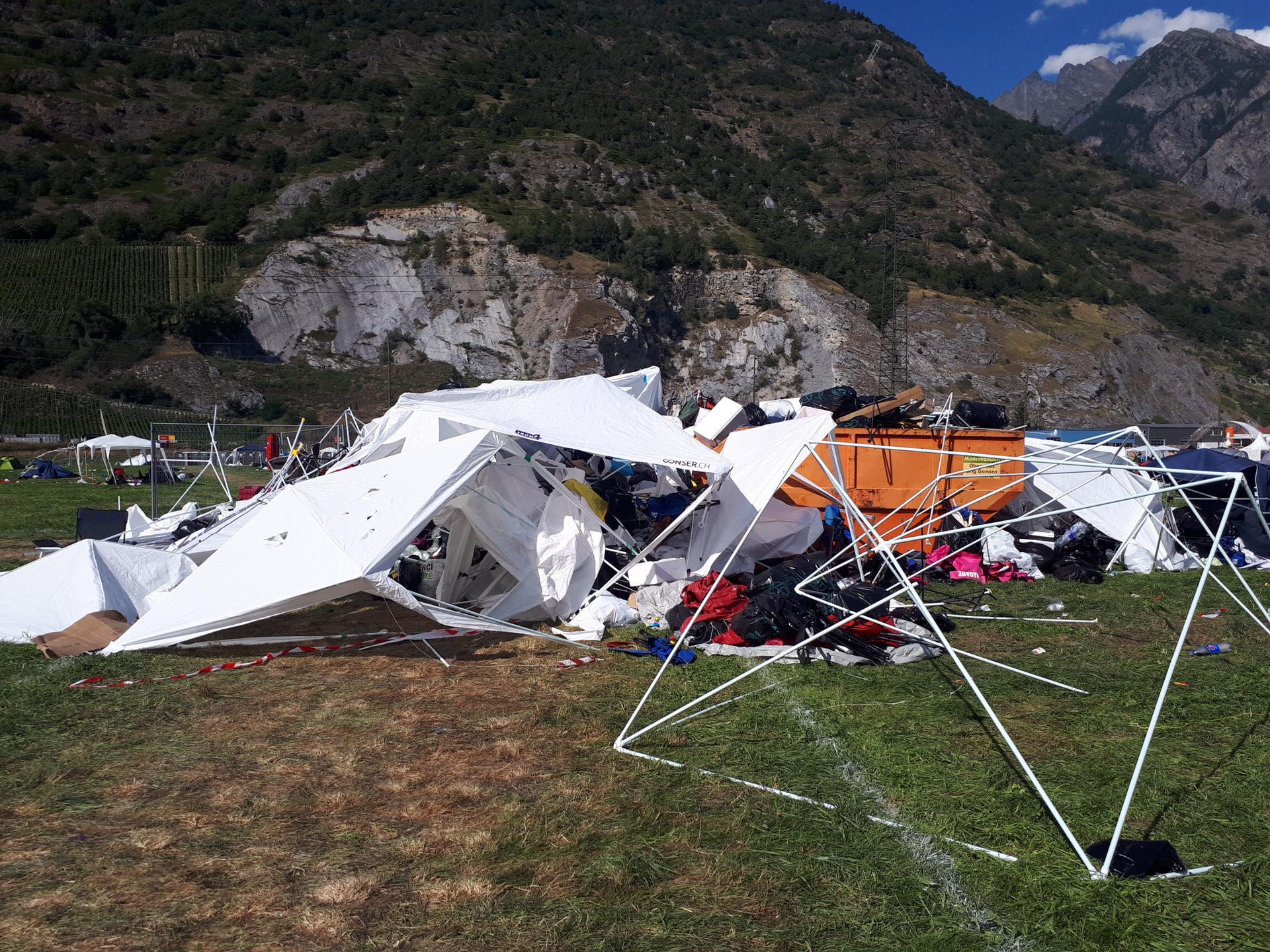 Ein Bild, das sich an so manchen Festivals bietet, nachdem die meisten Besucher abgereist sind…