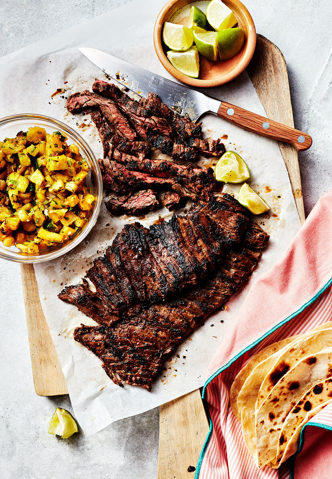 Food-between-freinds-jesse-tyler-ferguson-recipes-cookbook-food-photography-Skirt-Steak-gilled-pineapple-salsa-2186.jpg