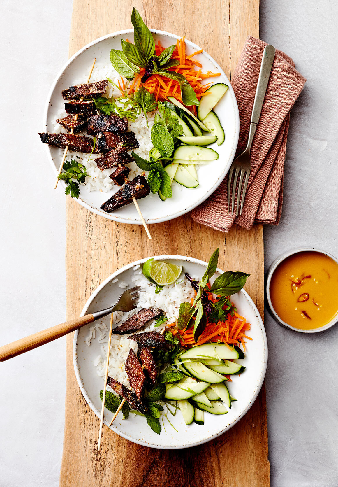 142_VMC_LemonGrass_Beef_1424_final.jpg