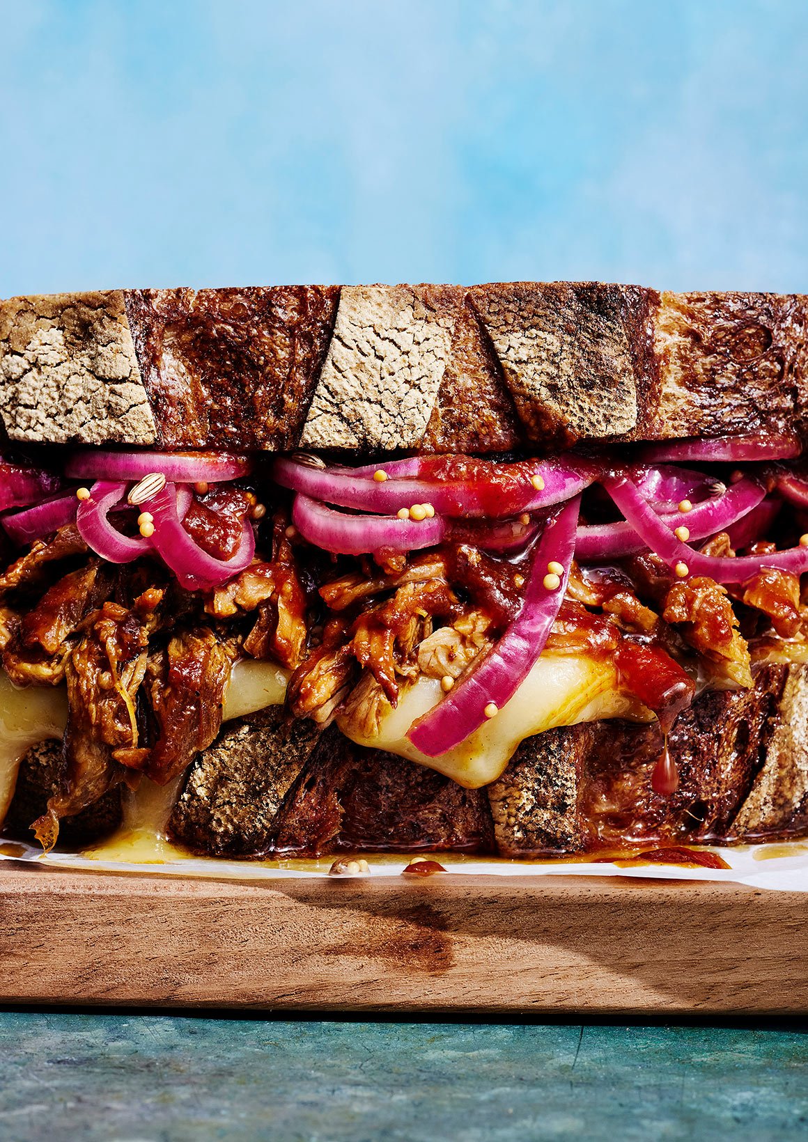 Shaquille-Oneal-Recipe-cookbook-Family-stlye-Pulled-Porksandwhich-8449.jpg