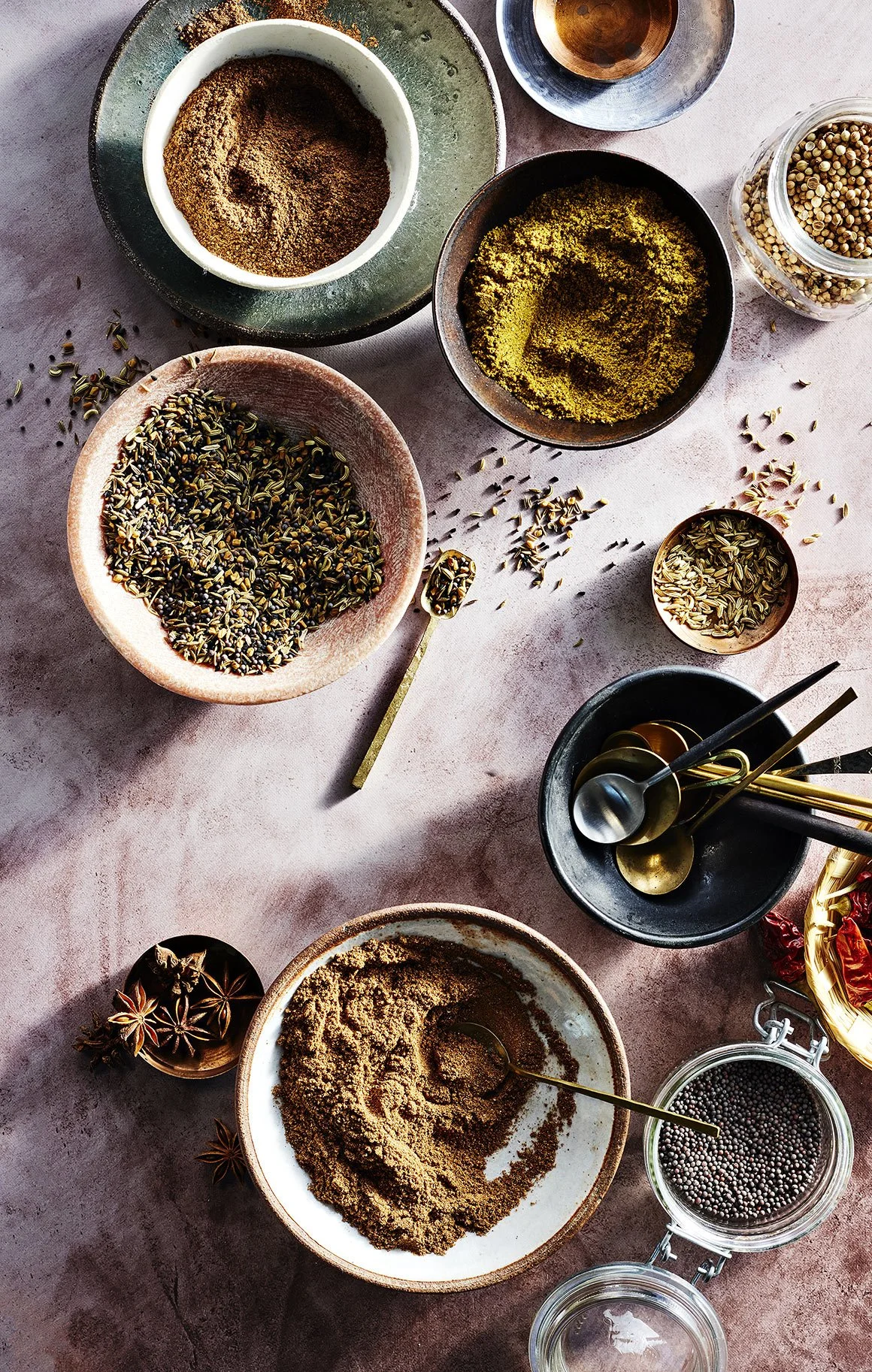 Spices-Madras-Curry-Panch-Phoron-Kerala-Garam-North-Indian-Garam-Masala.jpg