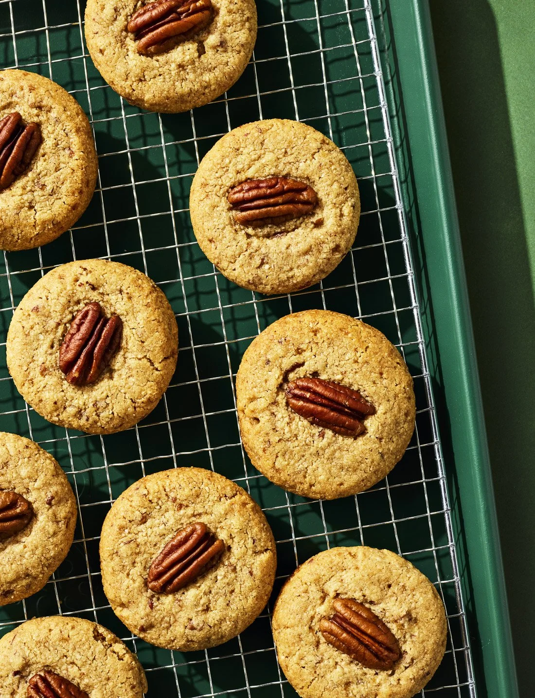 everyday-eats-pecan-sandies-cookies.jpg