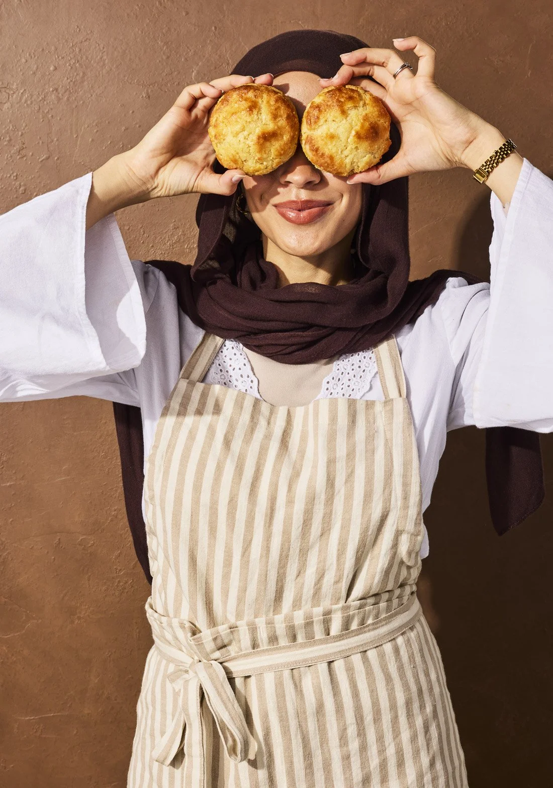hajar-larbah-moribyans-kitchen-biscuits-playful-portrait.jpg