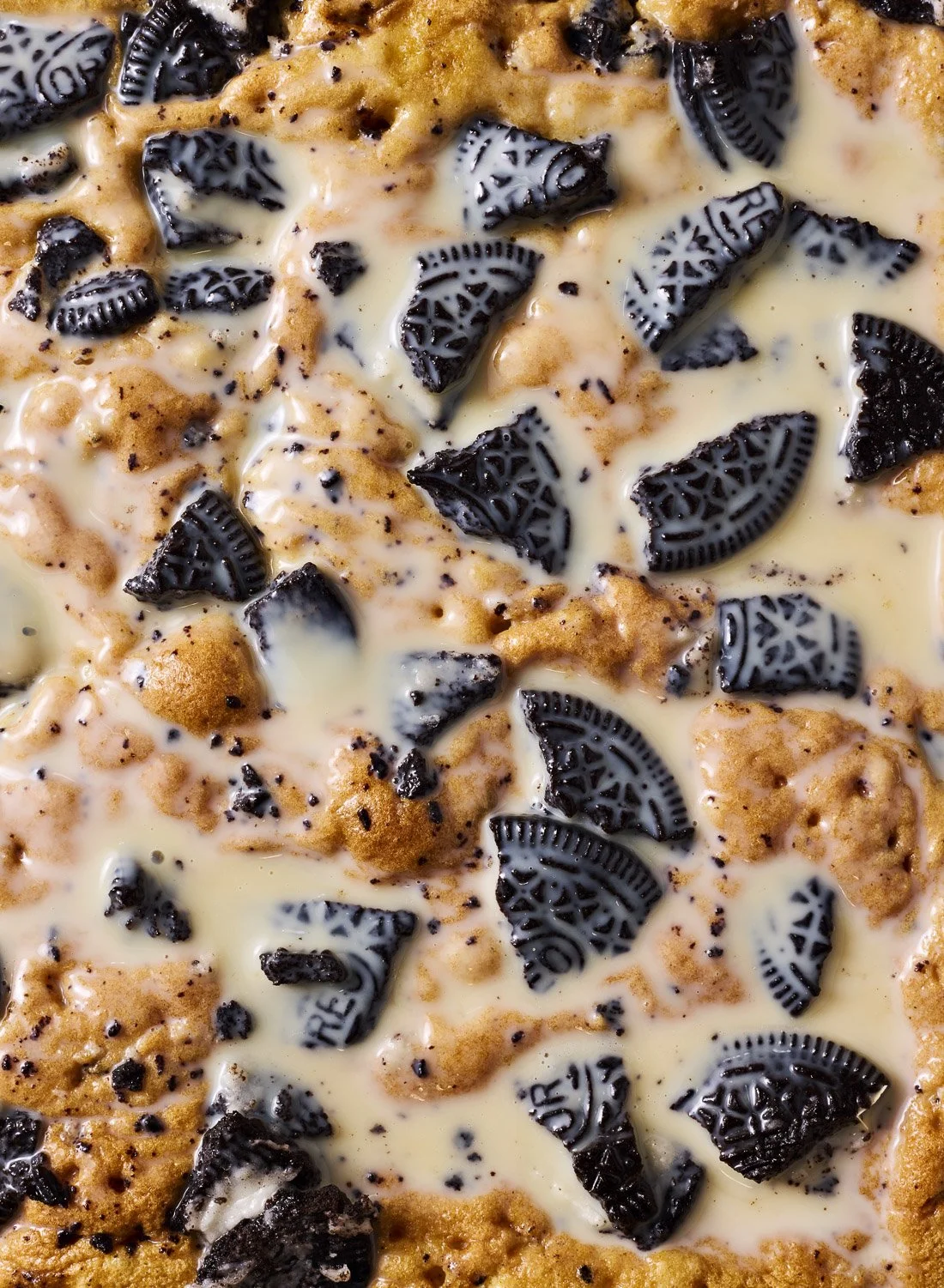 moribyans-kitchen-cookies-and-cream-tres-leches-close-up.jpg