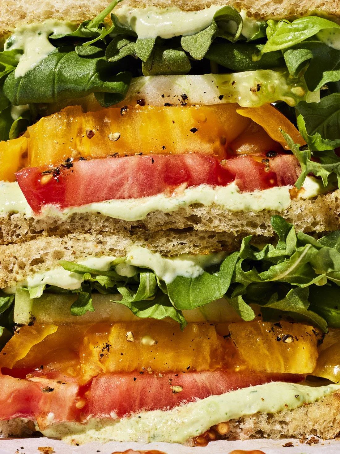 heirloom-tomato-sandwich-close-up-pop-of-flavor.jpg
