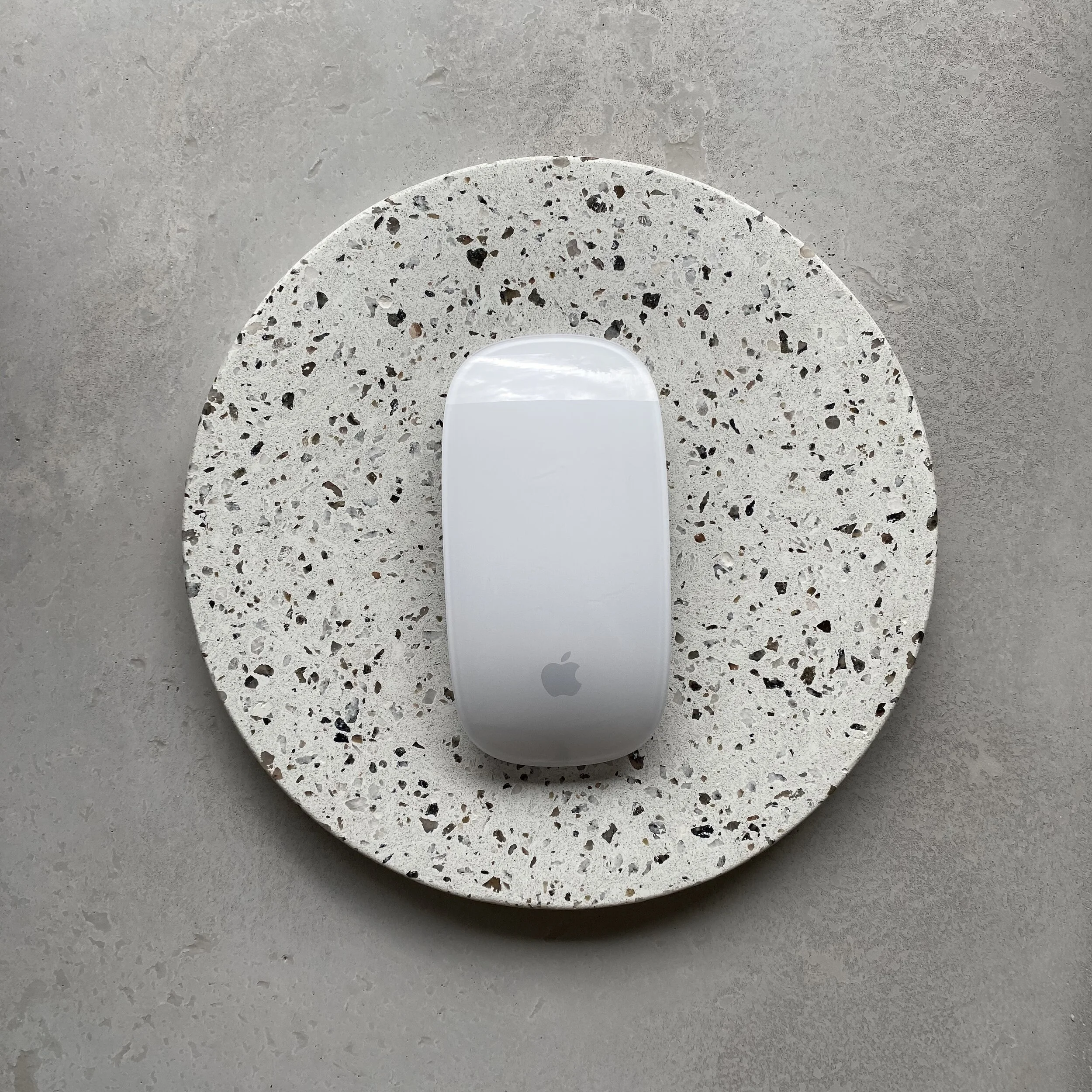 MOUSEPAD - OYSTER WHT.jpg