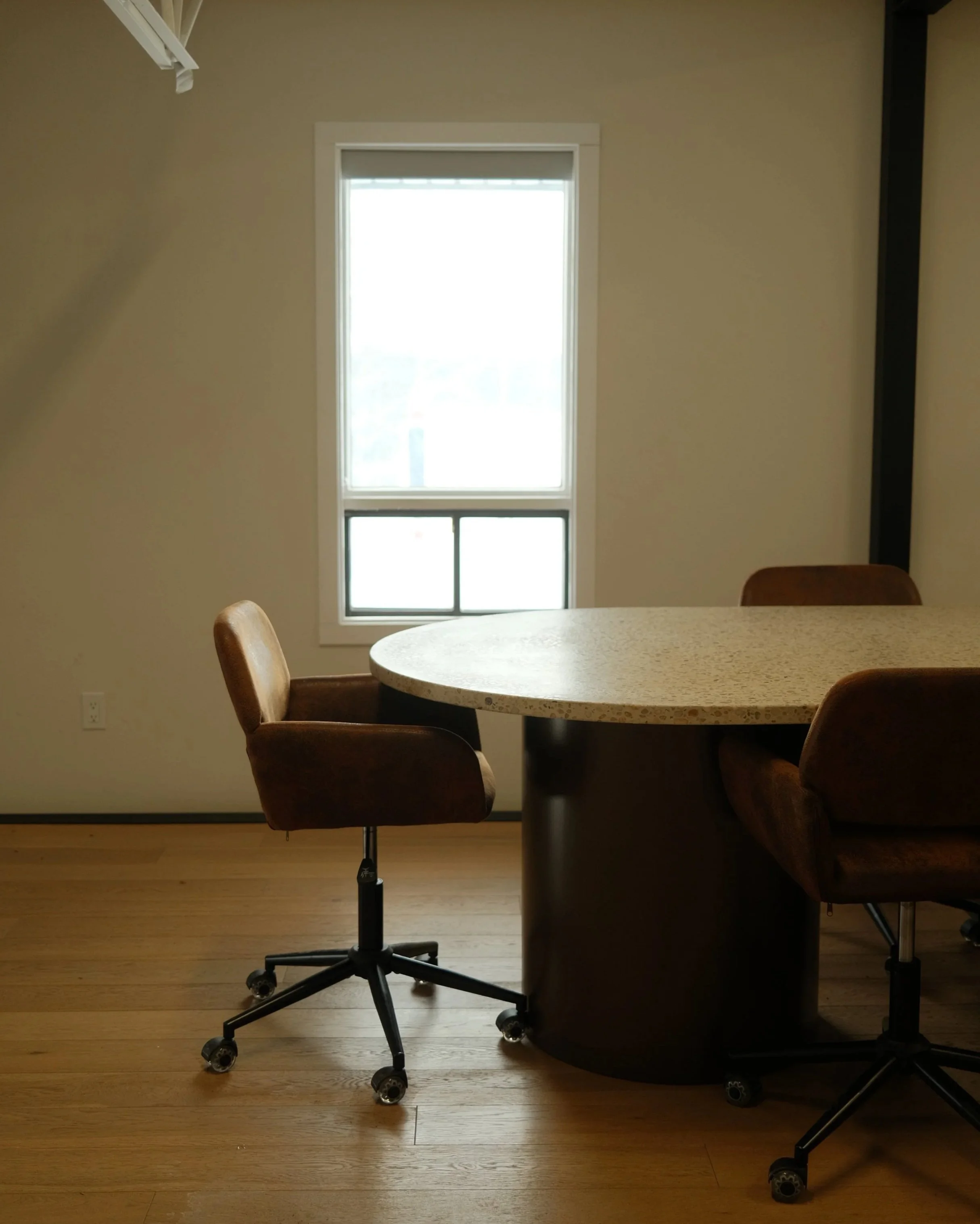 TABLESURMESURE_beige+terrazzo+2.jpg