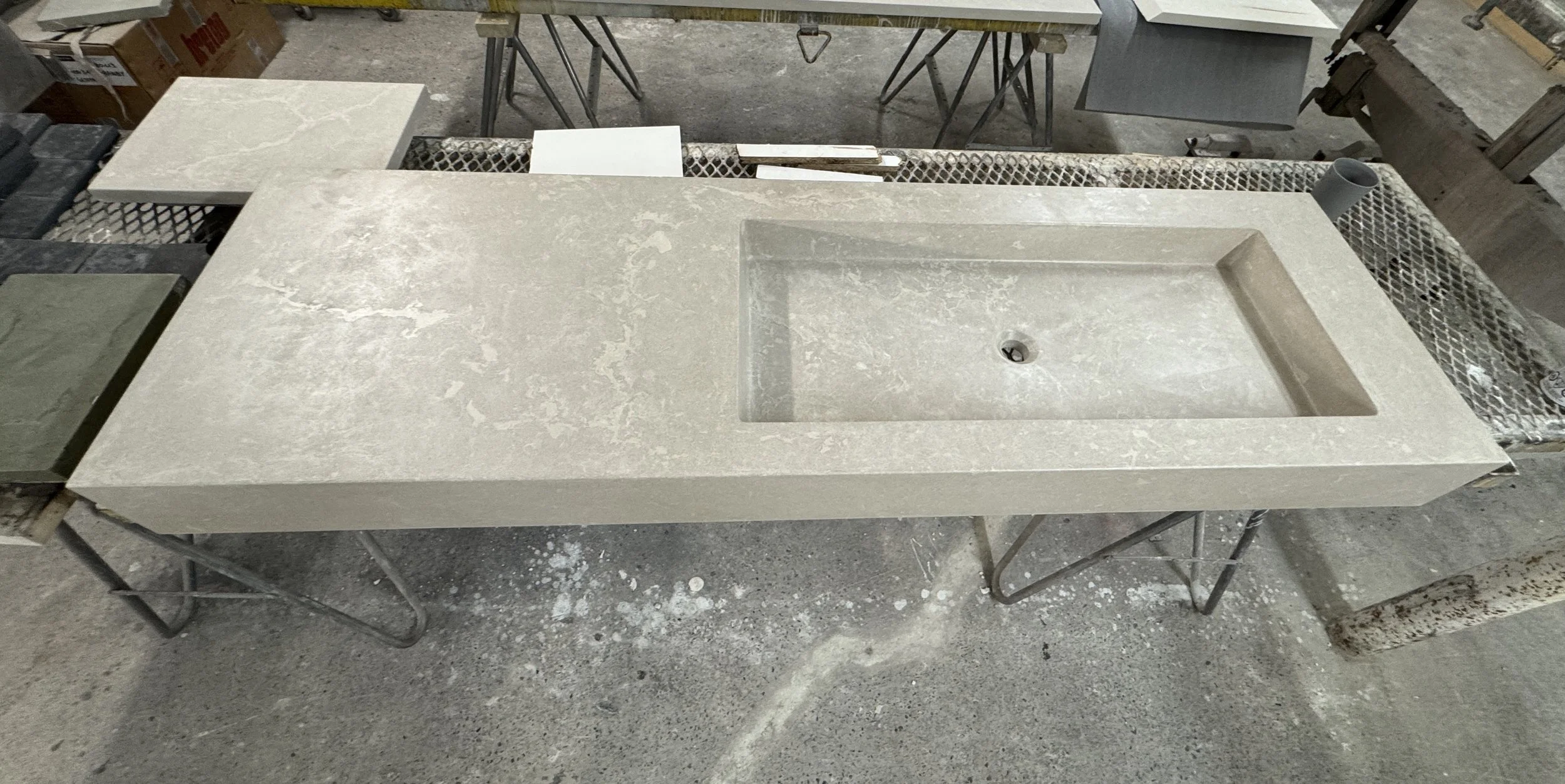 SERIE72 - REC36 (CUVE À DROITE).JPG